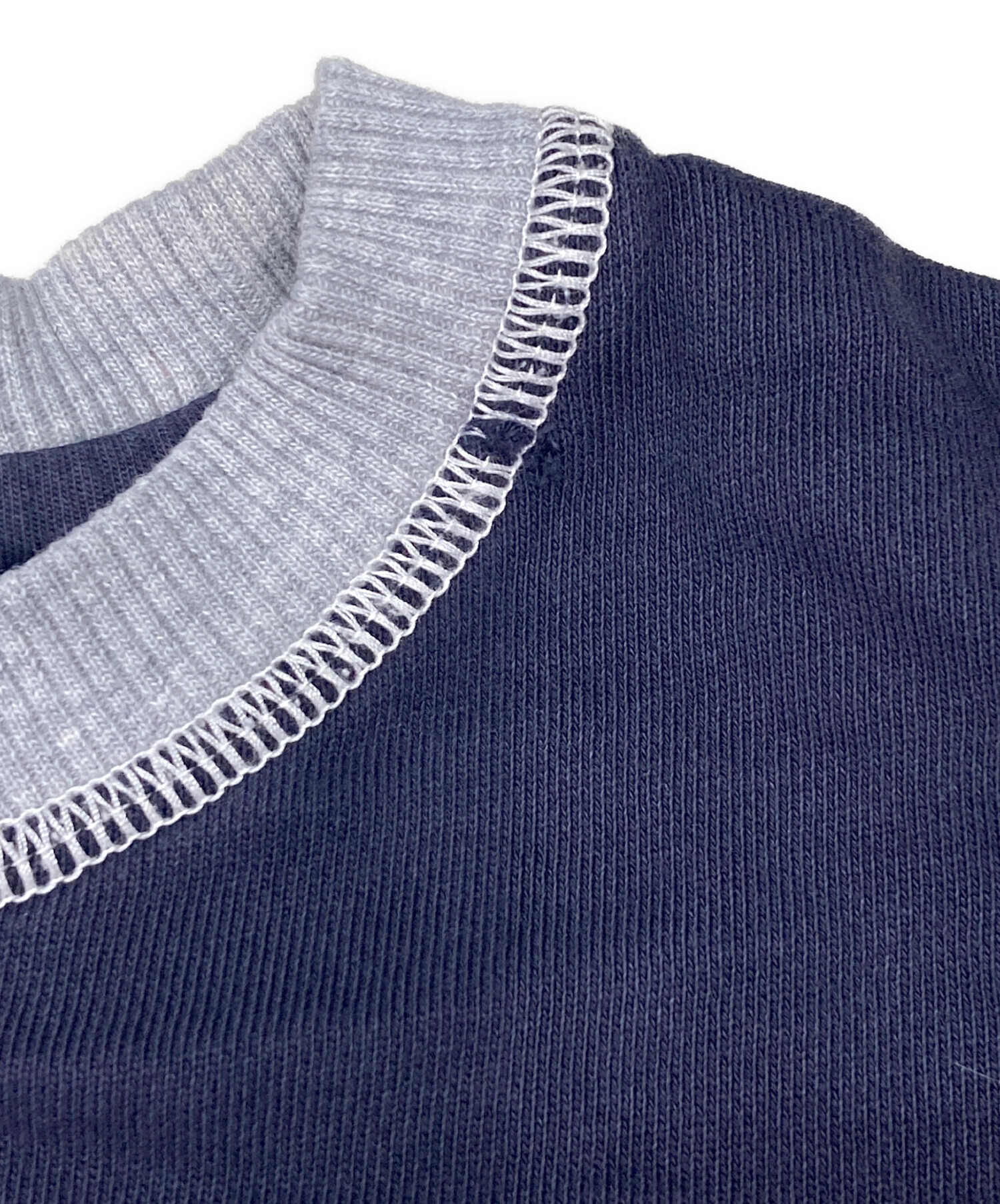 新品✯ Moncler Maglia Girocollo ネイビセーター Moncler Maglia Girocollo Sweater Designer Casual Outfits Fashion