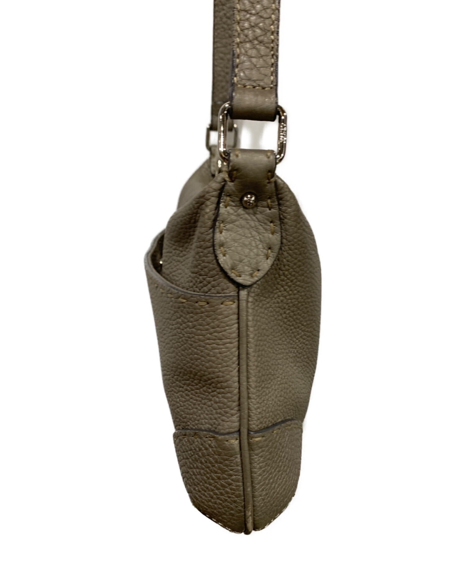 【レトロ】フェンディ　FENDI セレリア　ショルダーバッグ 中古・古着通販】FENDI (フェンディ) セレリアショルダーバッグ カーキ