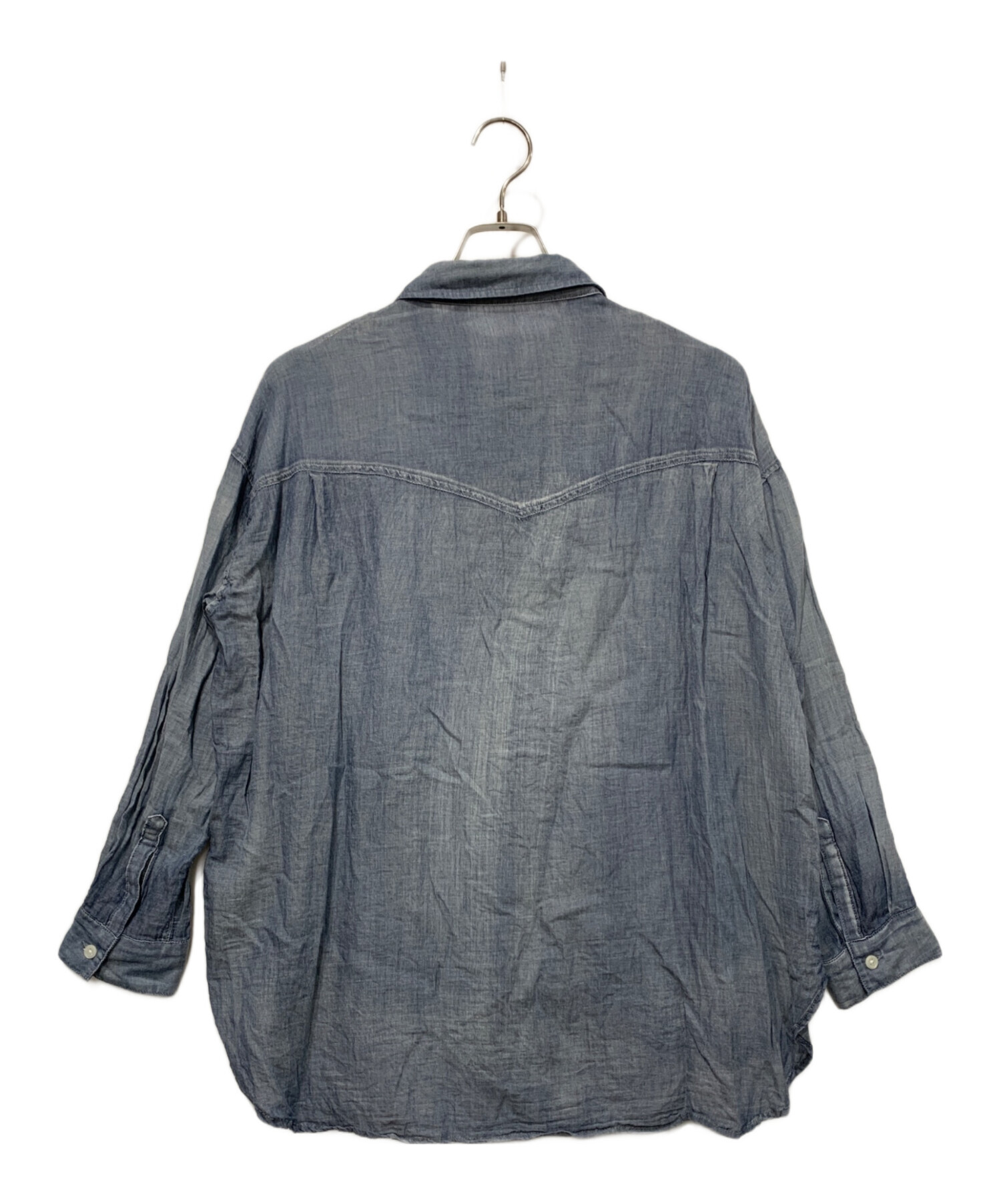 BEARDSLEY ビアズリー ロングシャツ 光沢サックスブルー 新品タグ付き 中古・古着通販】BEARDSLEY (ビアズリー) 長袖シャツ ブルー サイズ