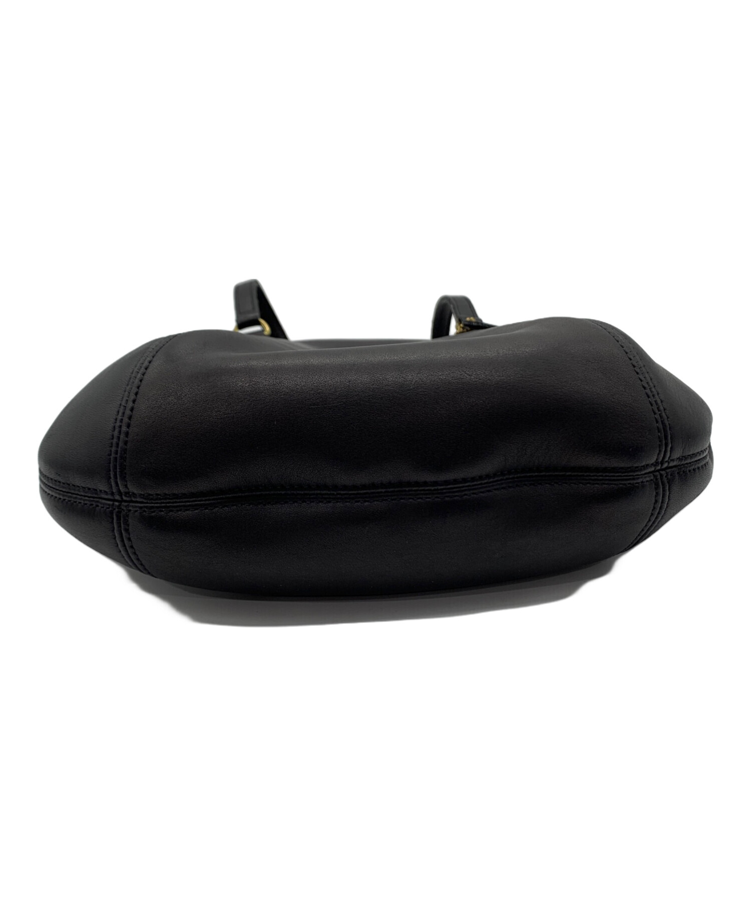 未使用　COACH ブラック ショルダーバッグ 中古・古着通販】COACH (コーチ) ショルダーバッグ ブラック｜ブランド