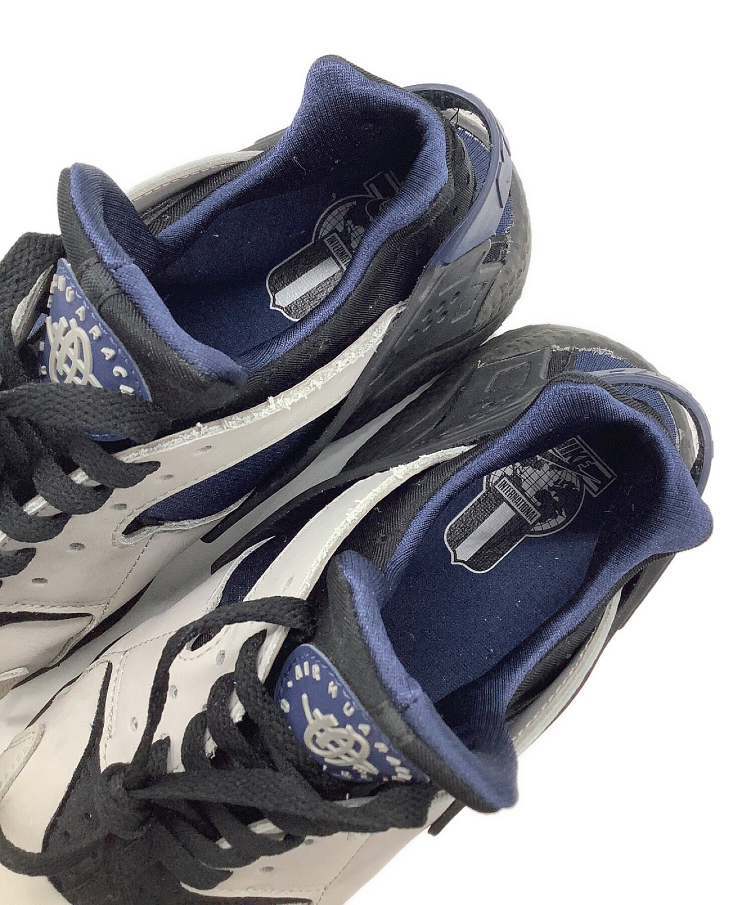 中古・古着通販】NIKE (ナイキ) NIKE AIR HUARACHE LE SHADOW/MIDNIGHT 