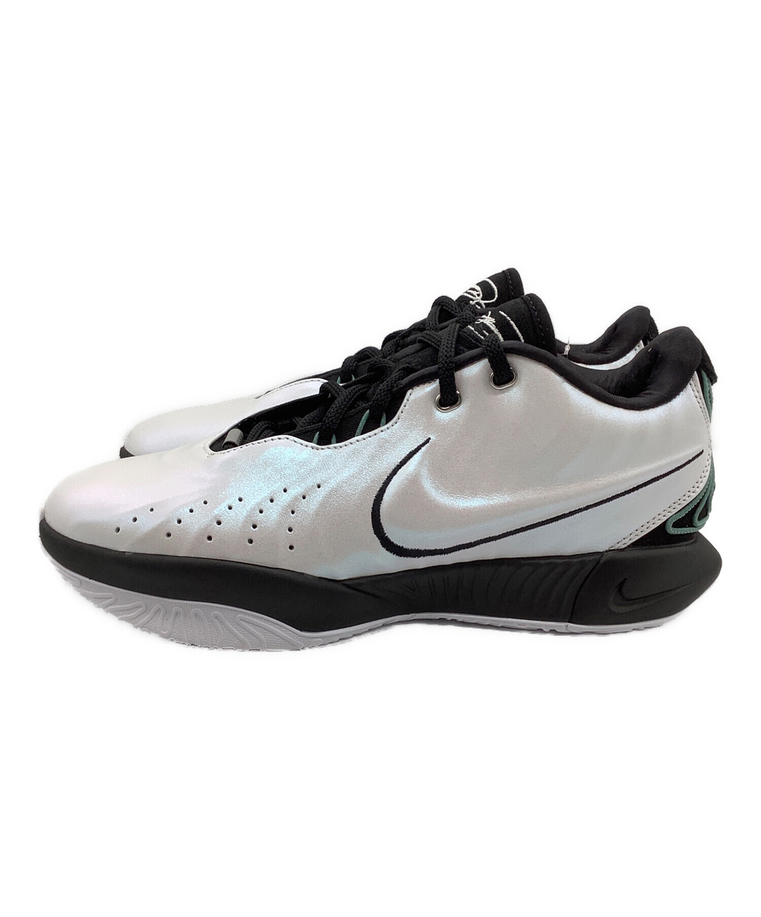 中古・古着通販】NIKE (ナイキ) LEBRON 21 “CONCHIOLIN” ホワイト 