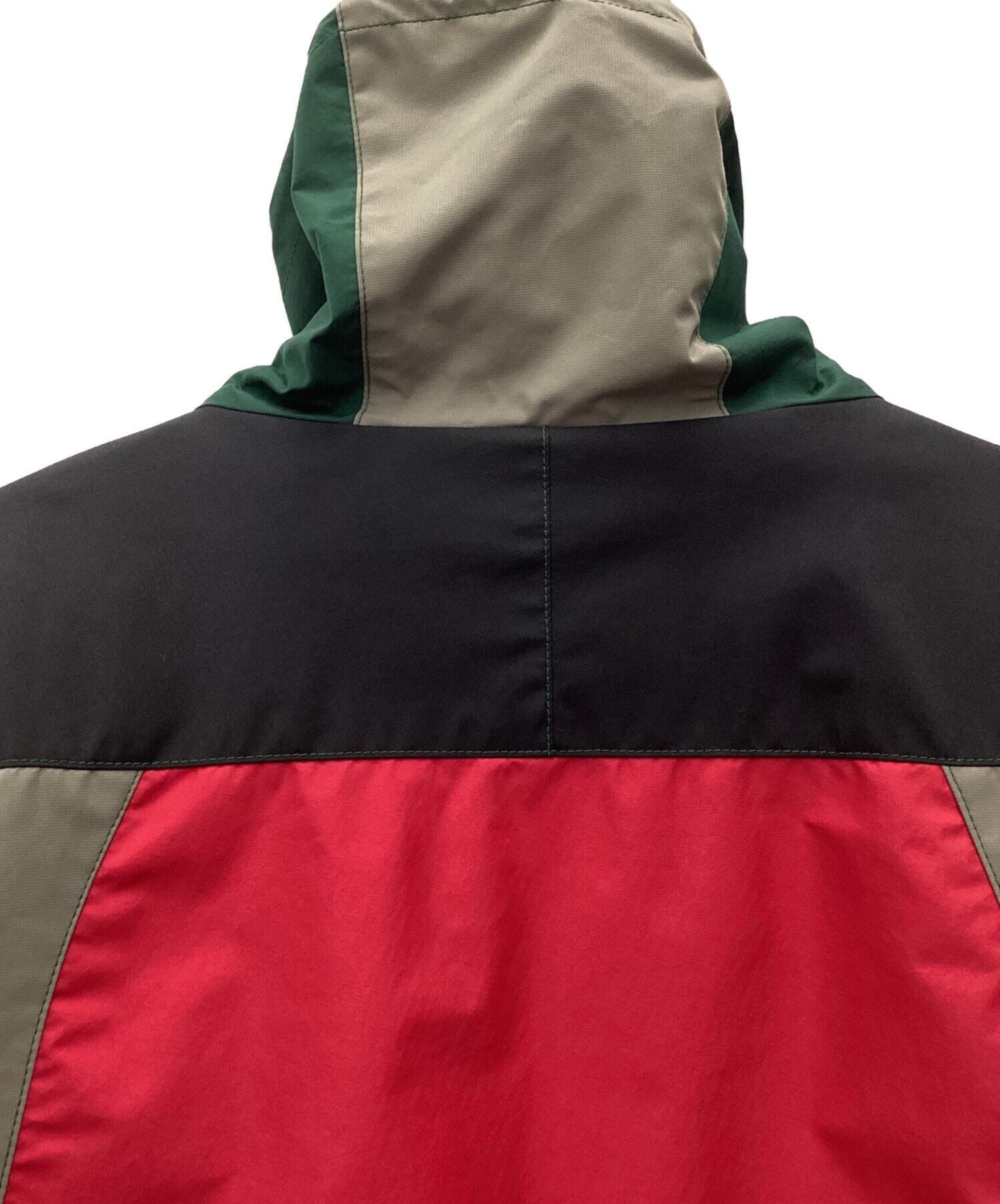 マナスタッシュ  マウンテンパーカー　タウンユース MANASTASH/マナスタッシュ/COMPACT PARKA（マウンテンパーカー