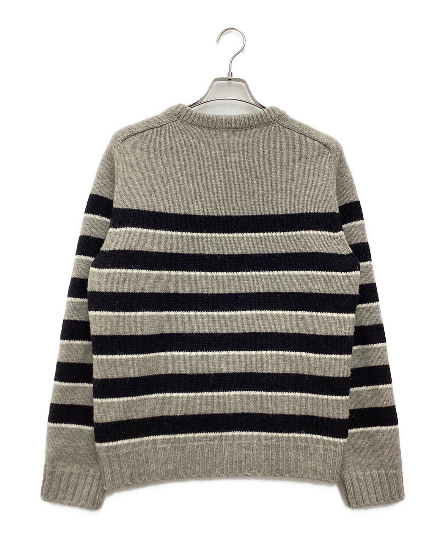 中古・古着通販】CELINE (セリーヌ) トリオンフ刺繍入りラウンドネック