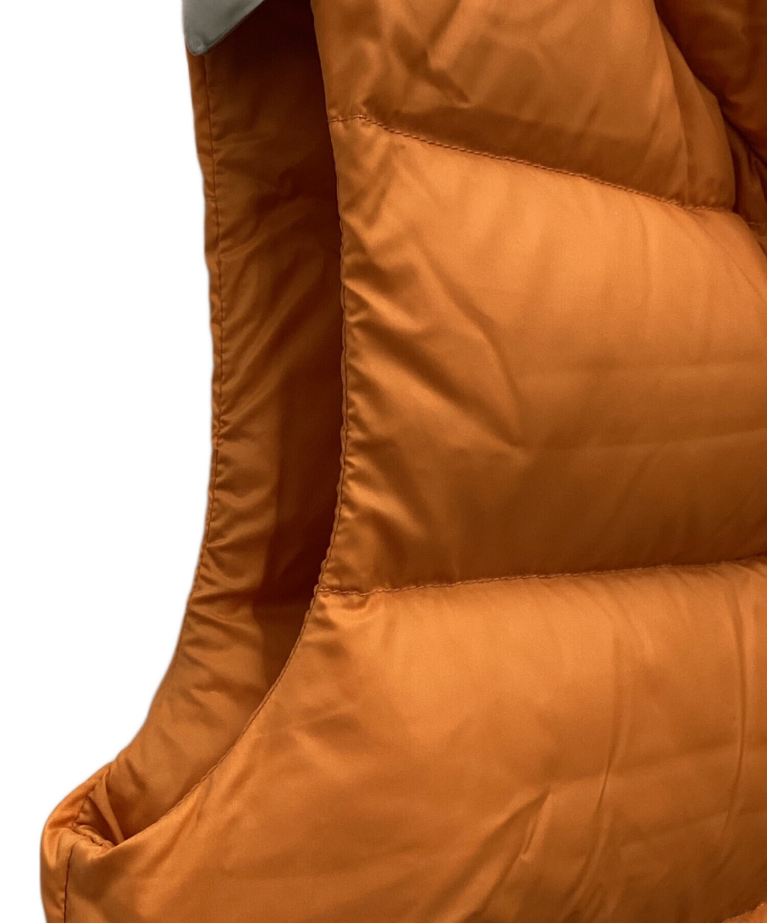 中古・古着通販】MONCLER (モンクレール) ダウンベスト オレンジ