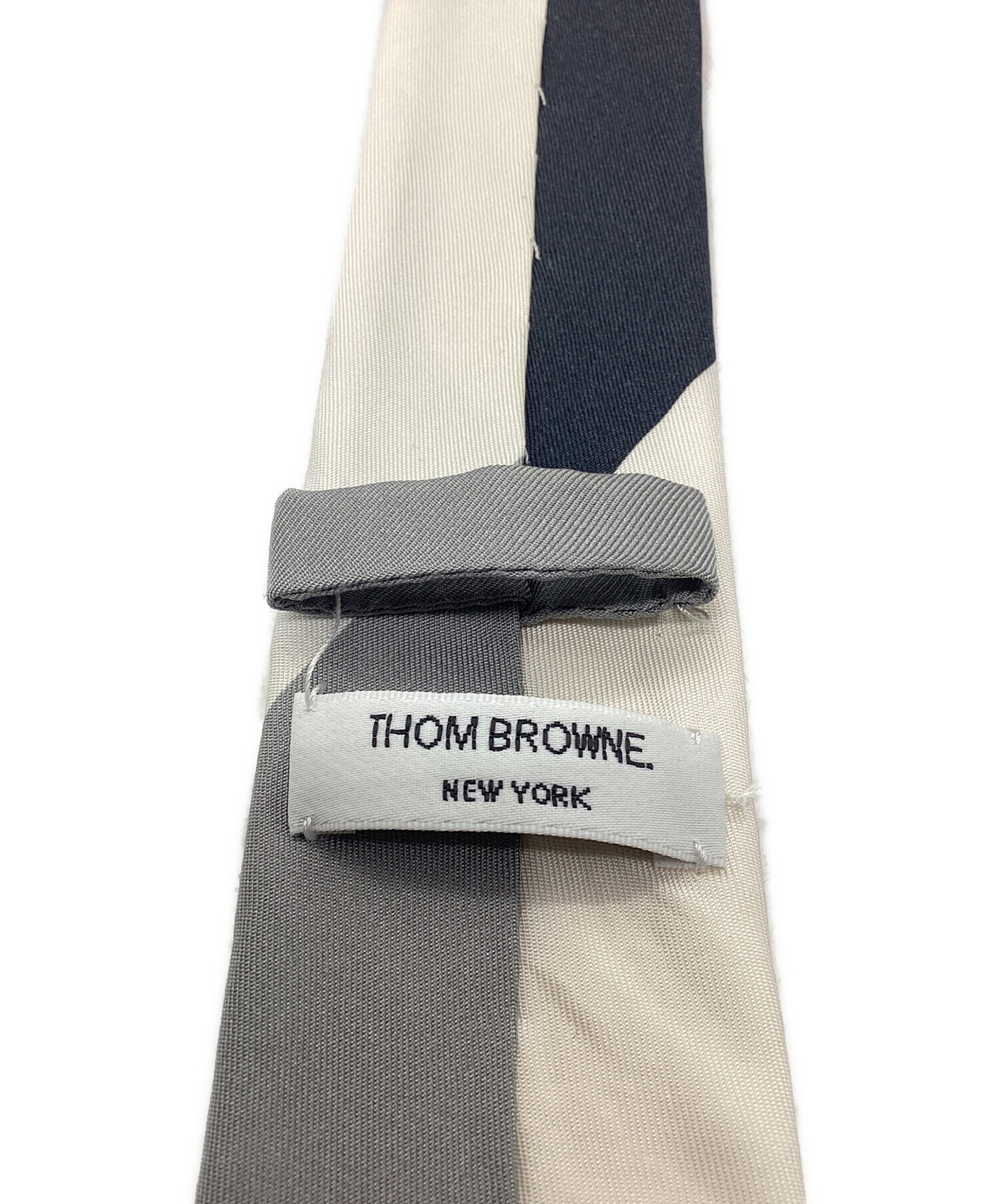 Thom Browne トムブラウン グレー ネクタイ 中古・古着通販】Thom Browne (トムブラウン) シルクネクタイ グレー