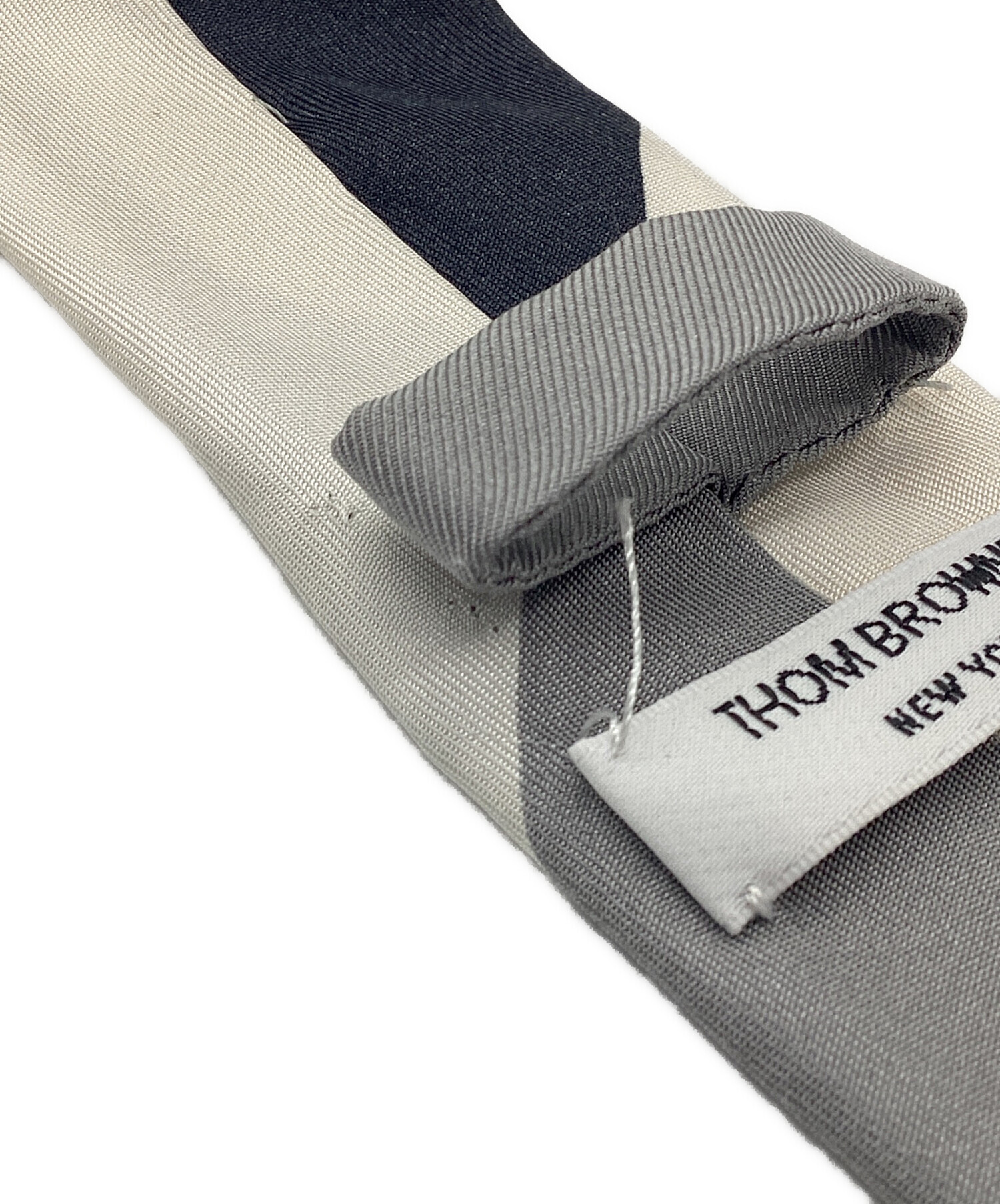 中古・古着通販】Thom Browne (トムブラウン) シルクネクタイ グレー