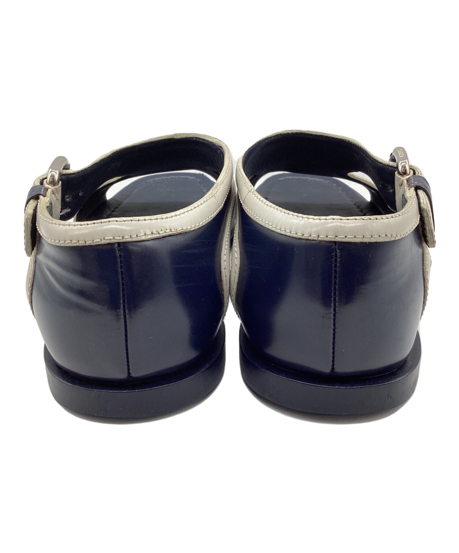 PRADA ネイビー スエード素材オープントゥ サンダル 中古・古着通販】PRADA (プラダ) サンダル ネイビー サイズ:SIZE 37.5