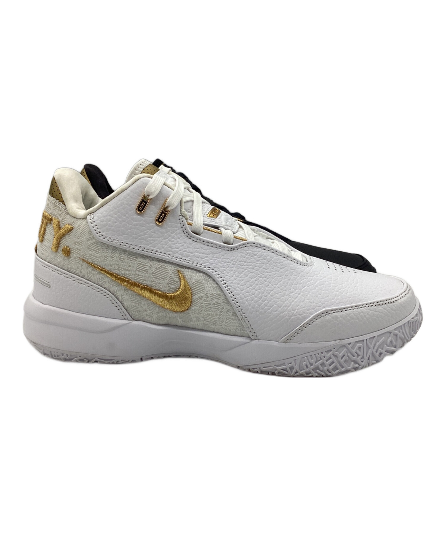 ナイキレブロンスニーカー 中古・古着通販】NIKE (ナイキ) スニーカー レブロン NXXT ゼン AMPD