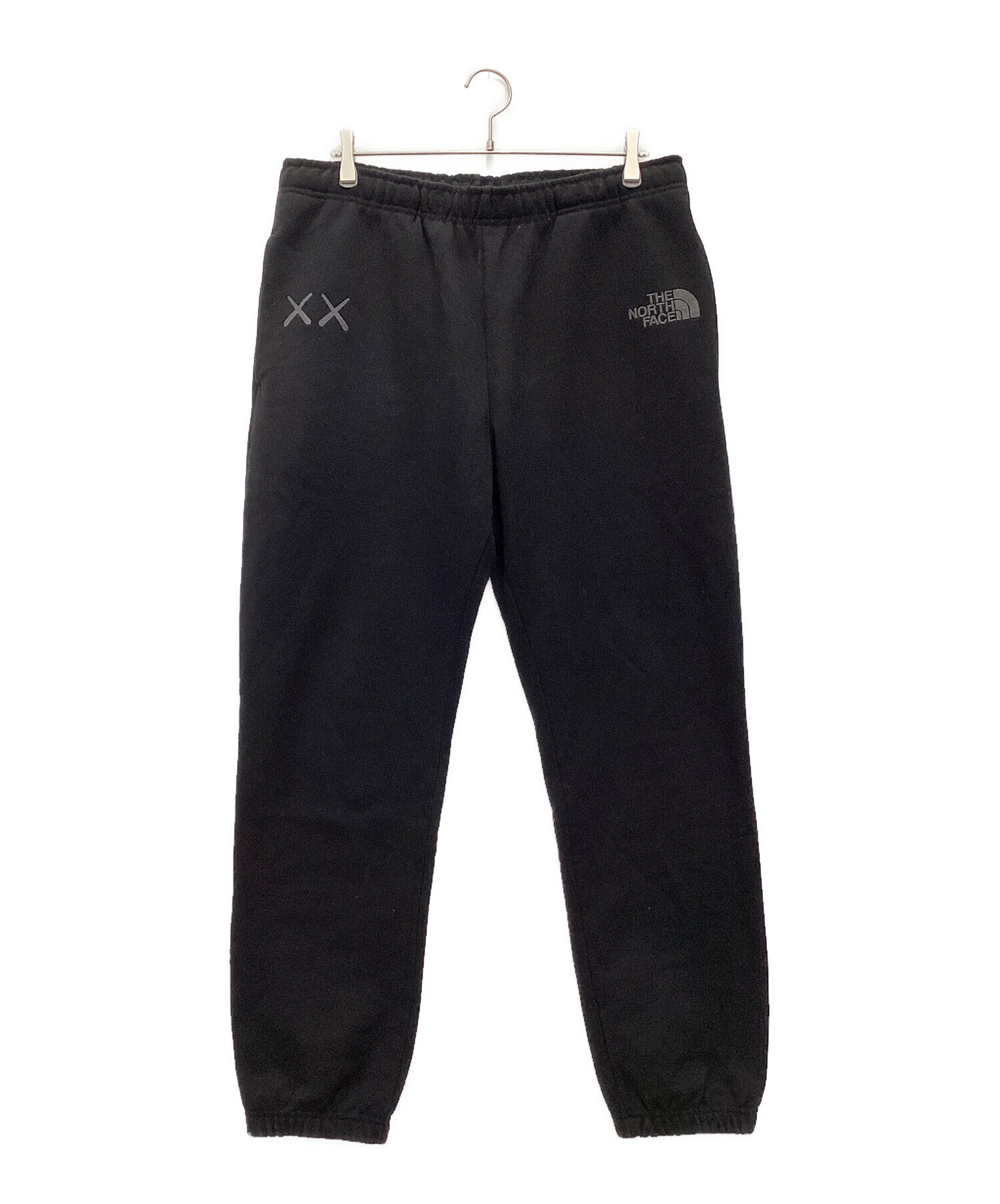 ゆ*ん様 The North Face KAWS ロゴ スウェットパンツ 中古・古着通販】THE NORTH FACE (ザ ノース フェイス) KAWS (カウズ