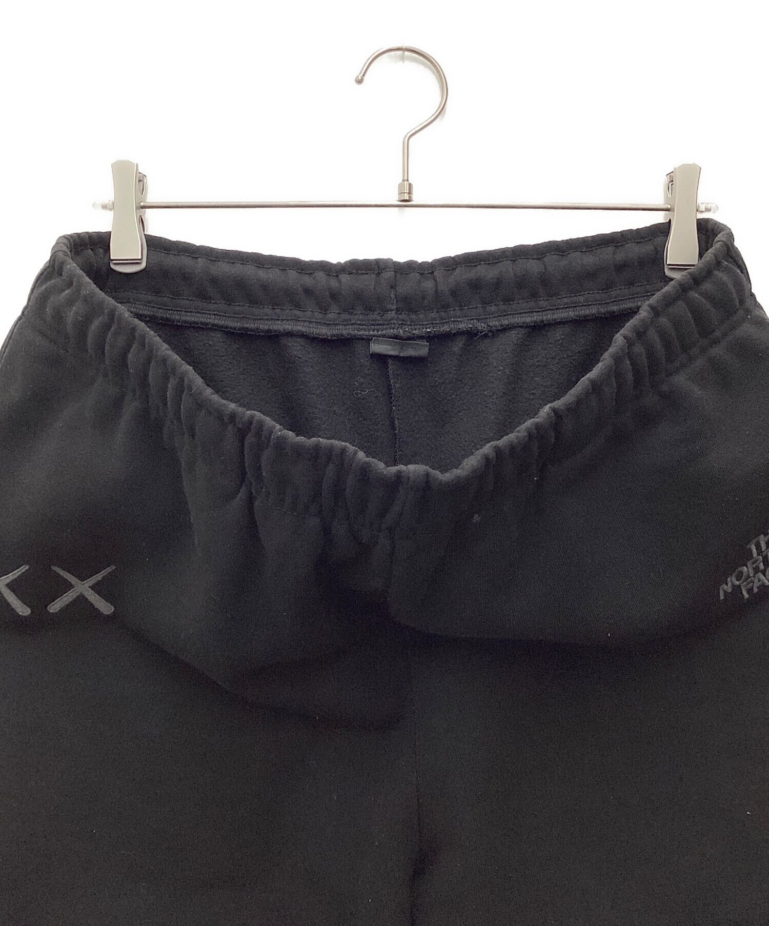 中古・古着通販】THE NORTH FACE (ザ ノース フェイス) KAWS (カウズ