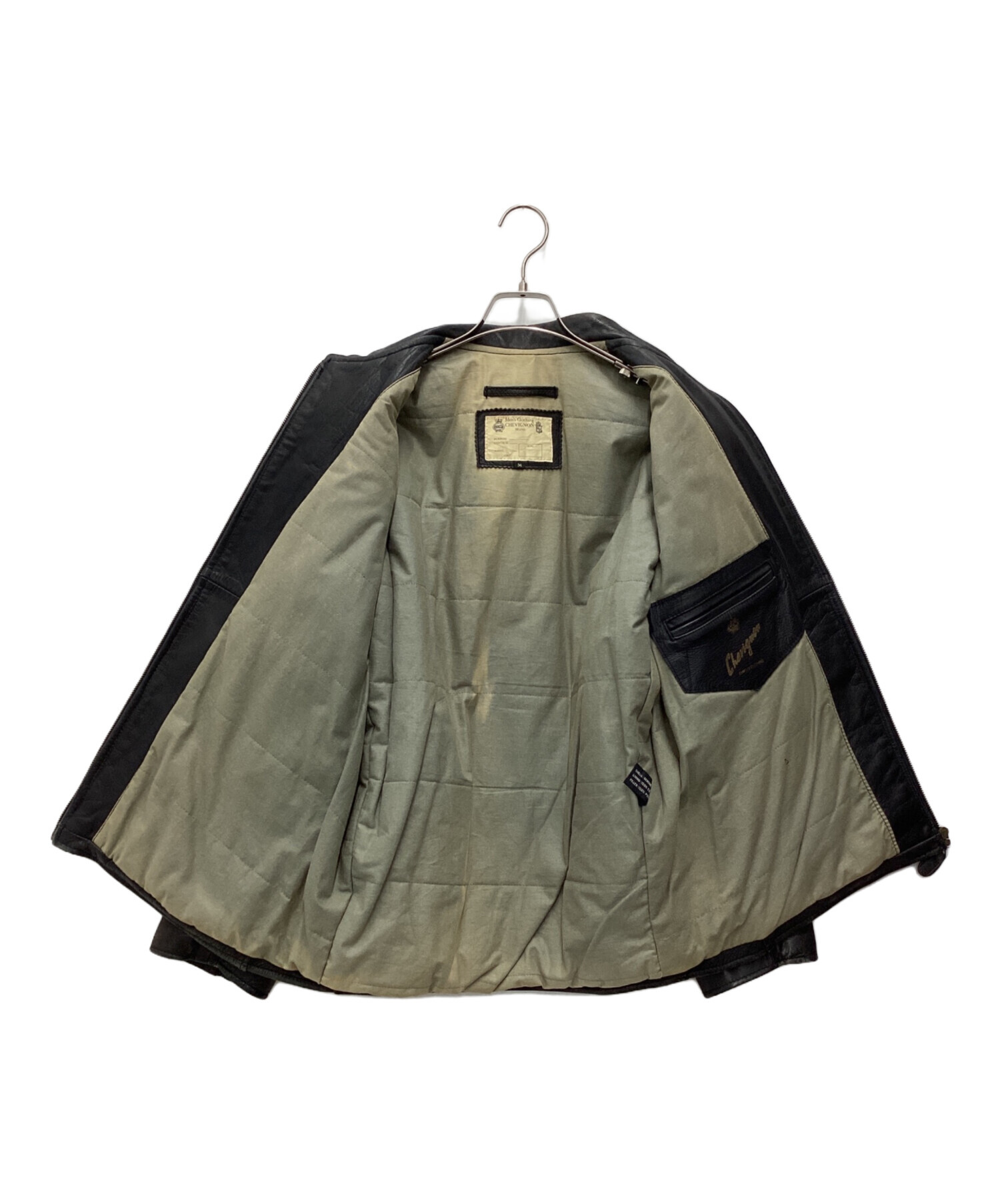 chevignon 牛革 ブルゾン サイズS chevignon 牛革 ブルゾン サイズS b27f3244e9628a2ec35b52cd2bbec4