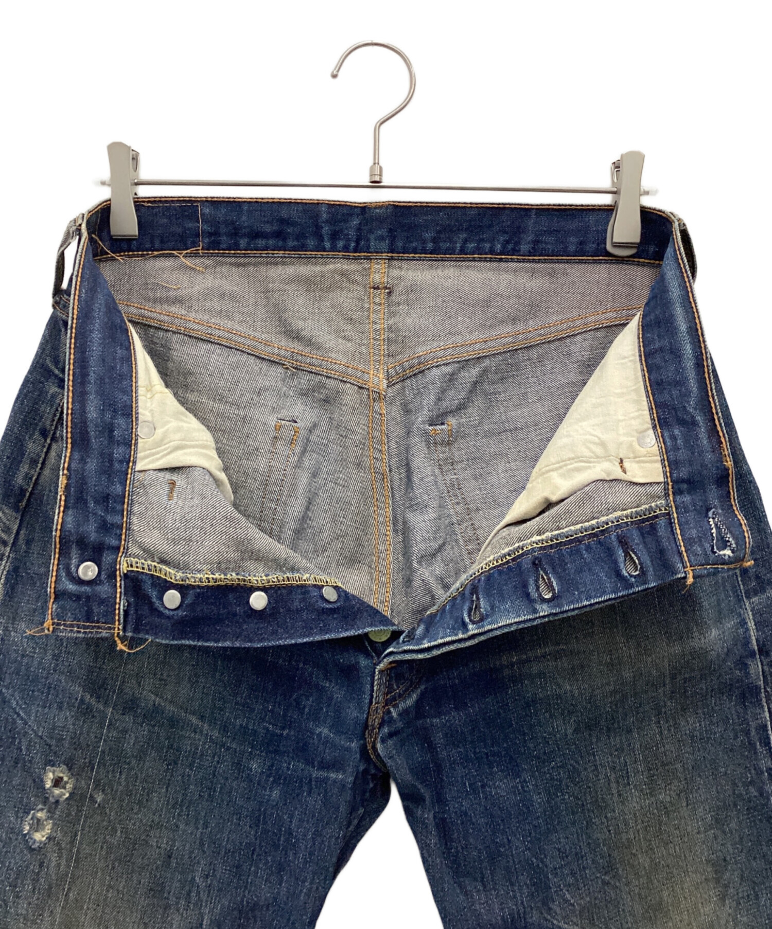 中古・古着通販】LEVI'S (リーバイス) デニムパンツ 501 BIGE 不均等V