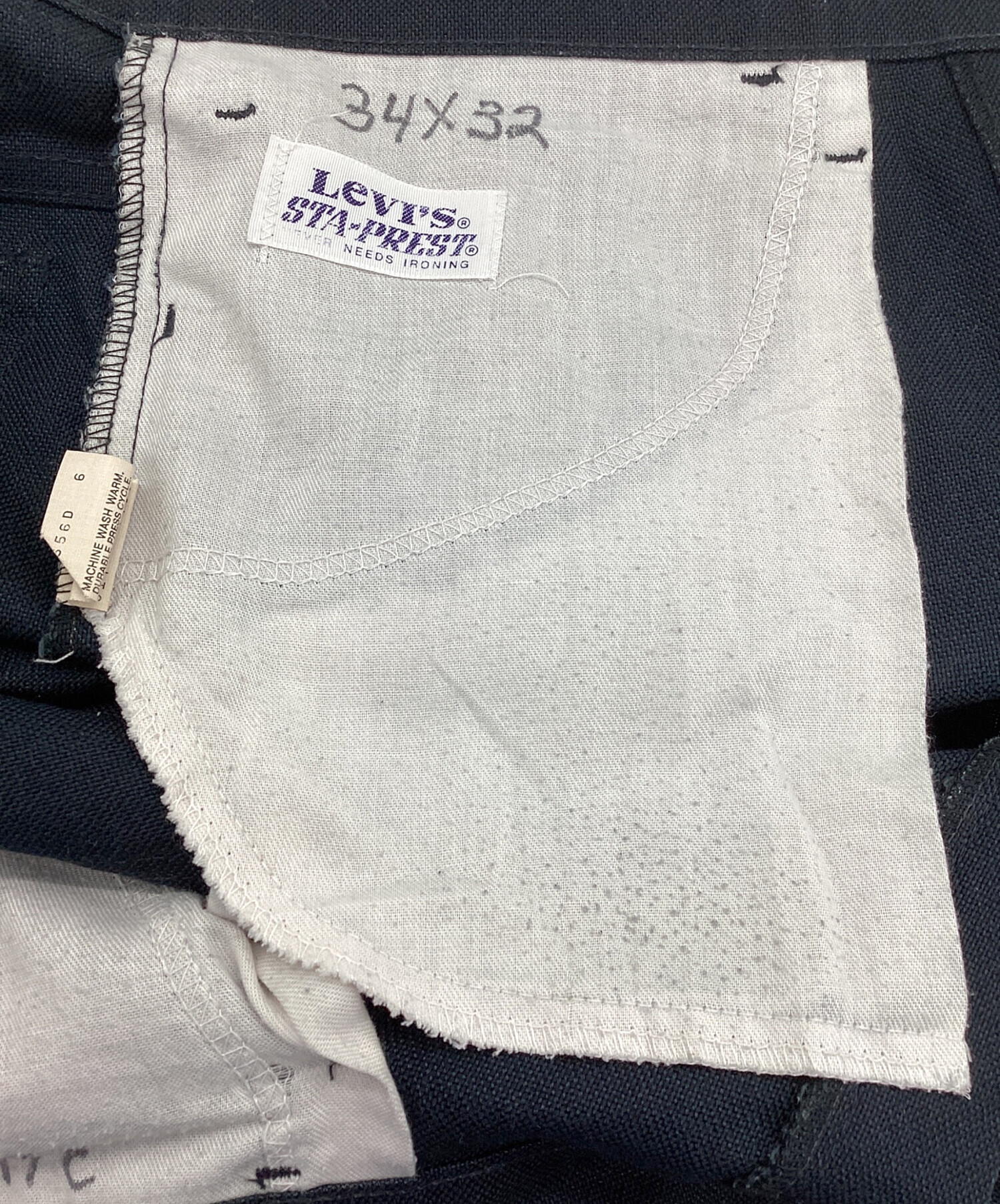 中古・古着通販】LEVI'S (リーバイス) STA-PREST スラックス 刻印520