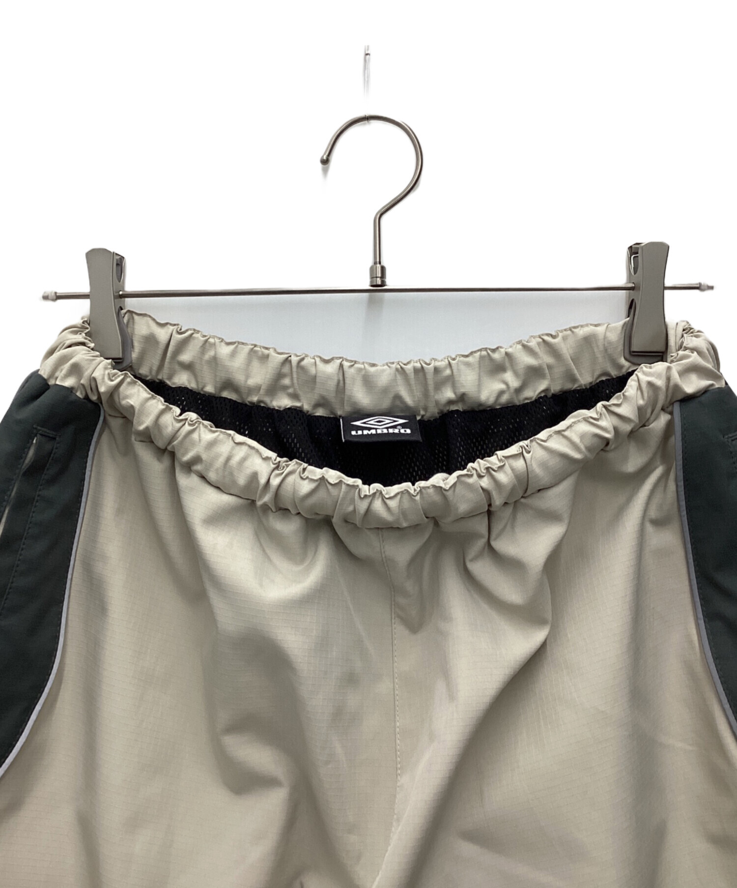 中古・古着通販】UMBRO (アンブロ) 9090 (9090) Gradation Nylon Pants