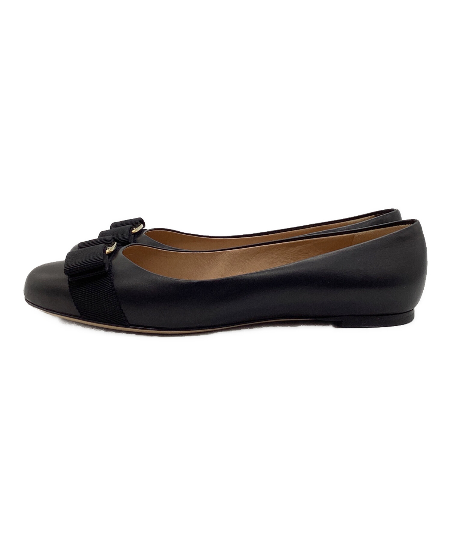 サルヴァトーレフェラガモ 51768 パンプス ブラック  Salvatore Ferragamo  型押し Salvatore Ferragamo - サルヴァトーレフェラガモ 51768 パンプス