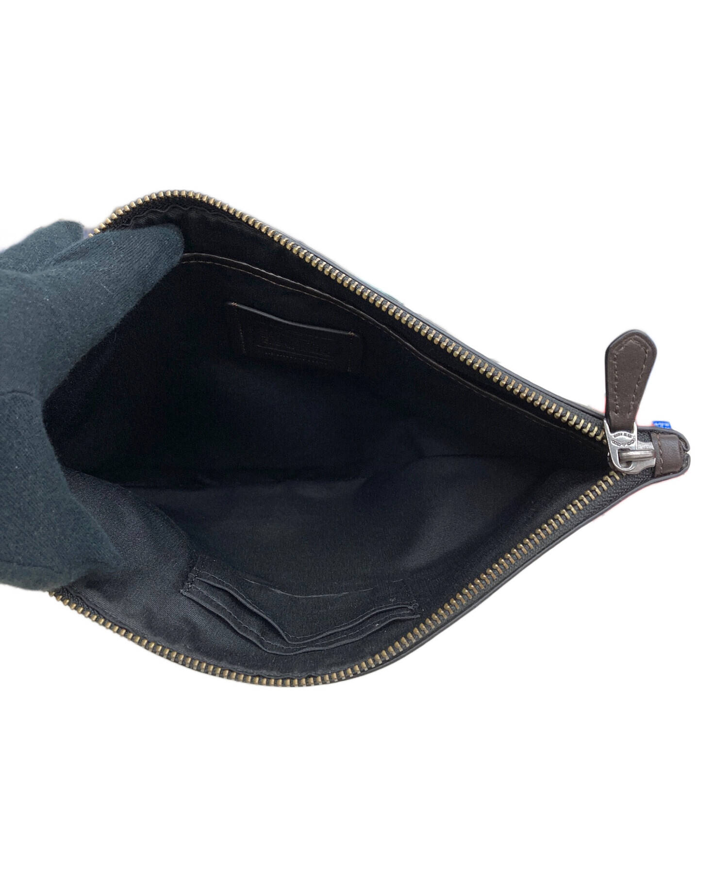 中古・古着通販】COACH (コーチ) クラッチバッグ カーキ｜ブランド