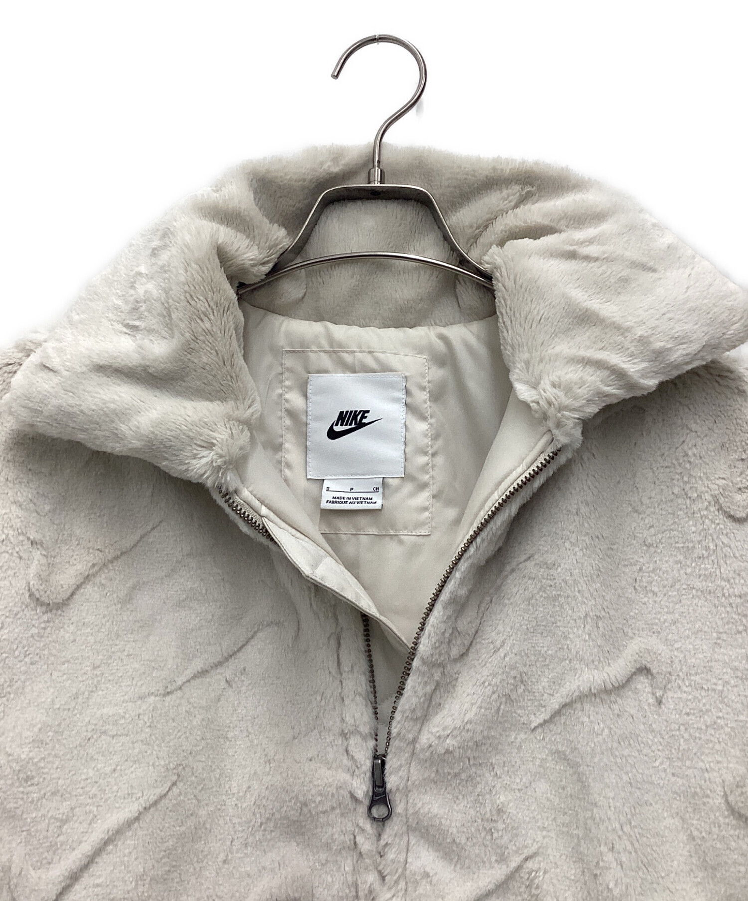 中古・古着通販】NIKE (ナイキ) フェイクファージャケット ホワイト