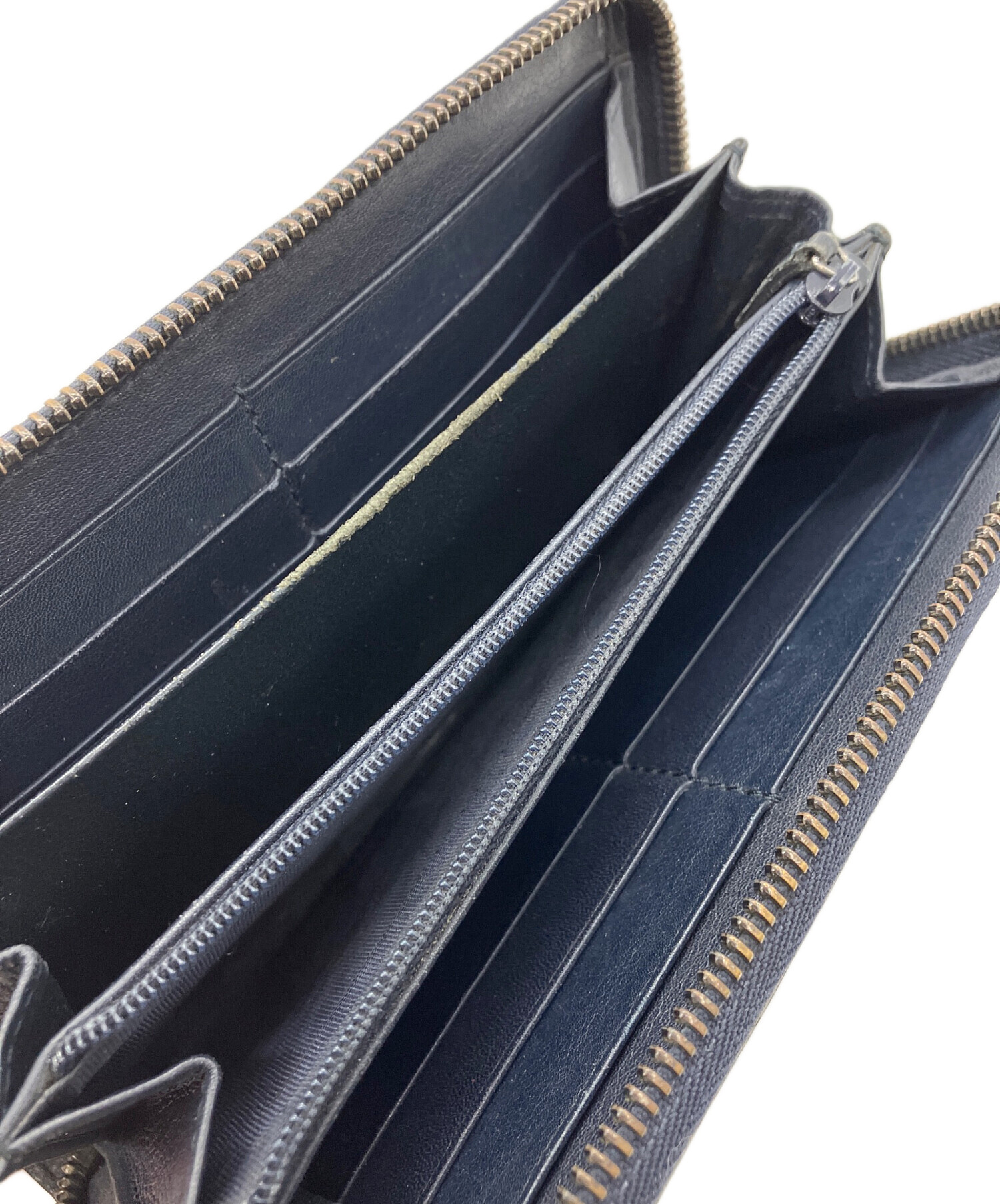 中古・古着通販】GUCCI (グッチ) ラウンドファスナー財布 GUCCI 角スレ