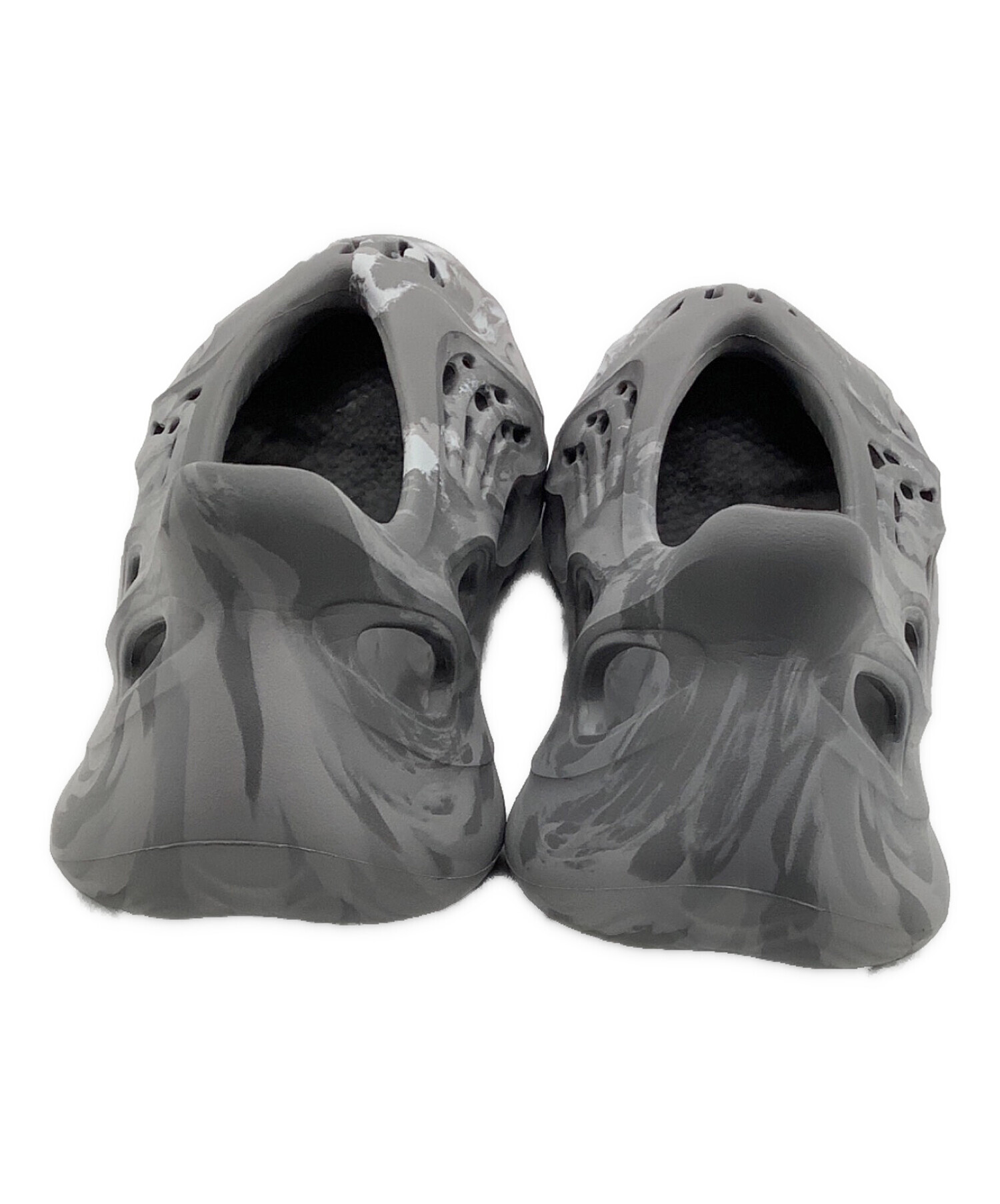 中古・古着通販】adidas (アディダス) YEEZY Foam Runner グレー
