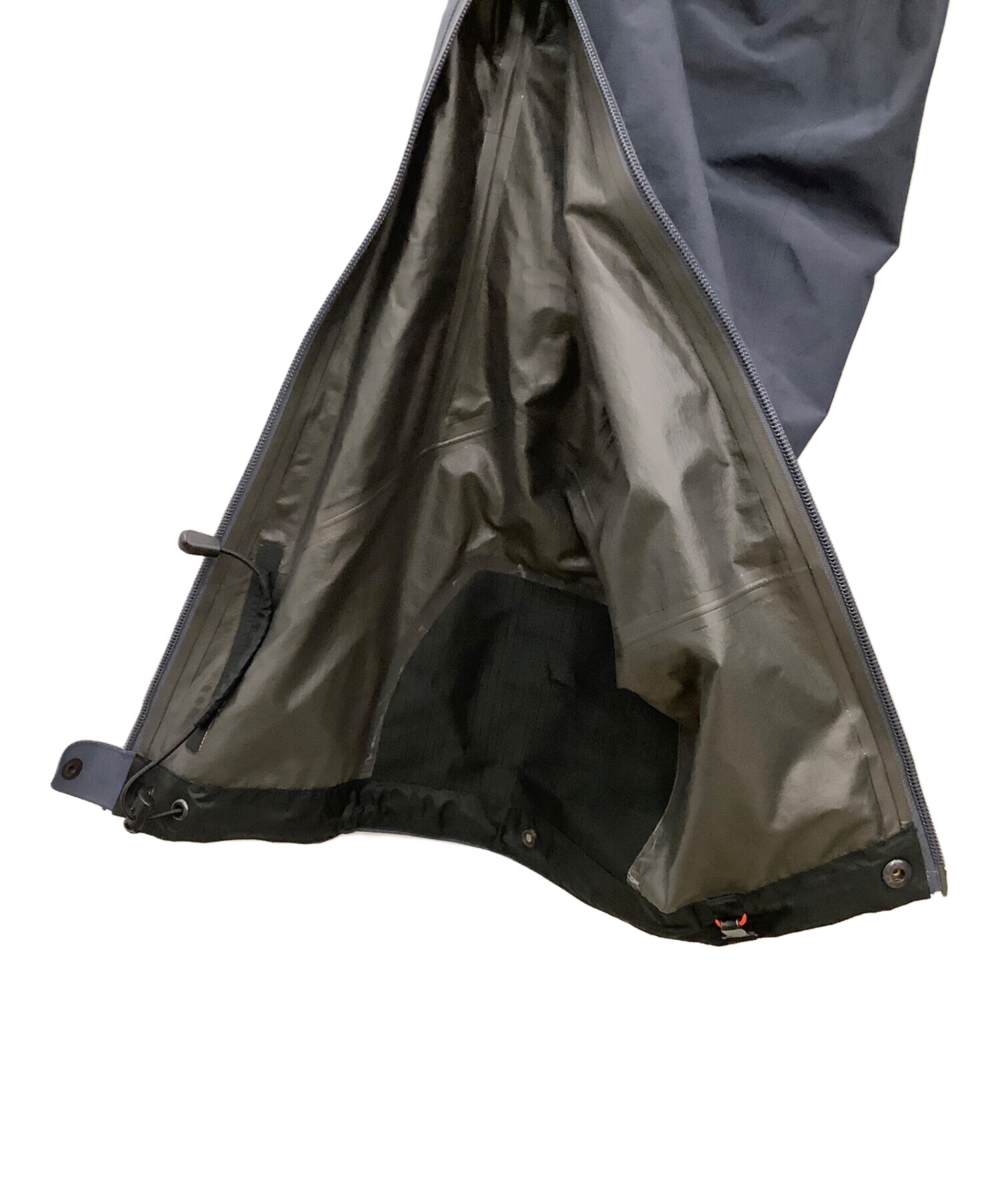 中古・古着通販】ARC'TERYX (アークテリクス) ナイロンパンツ グレー