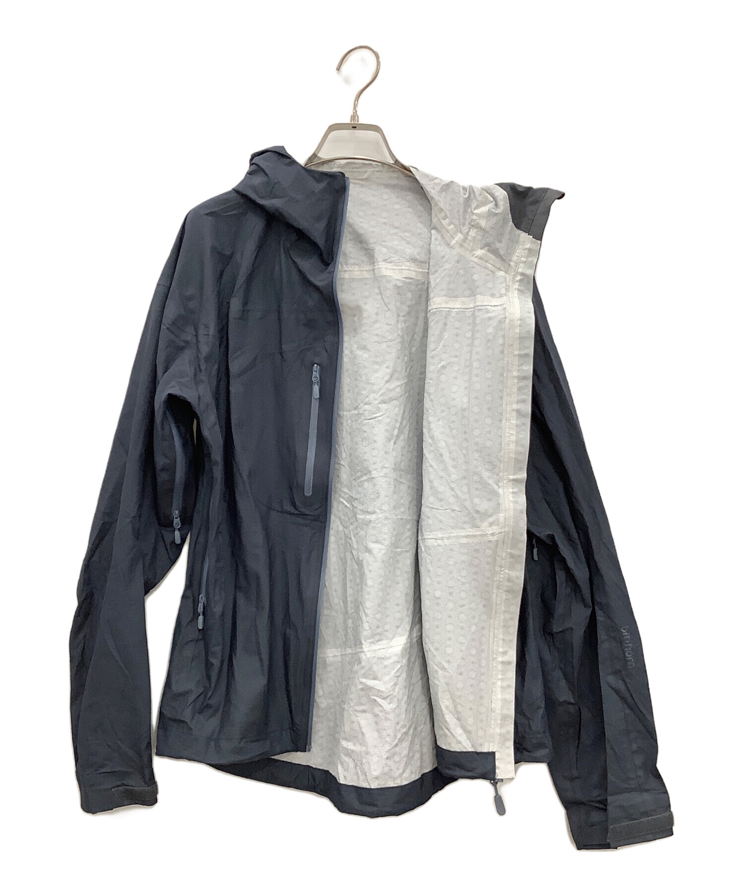 新品NORRONAノローナナイロンジャケットM108196ナイロンパーカー 中古・古着通販】norrona (ノローナ) ナイロンジャケットNORRONA108196