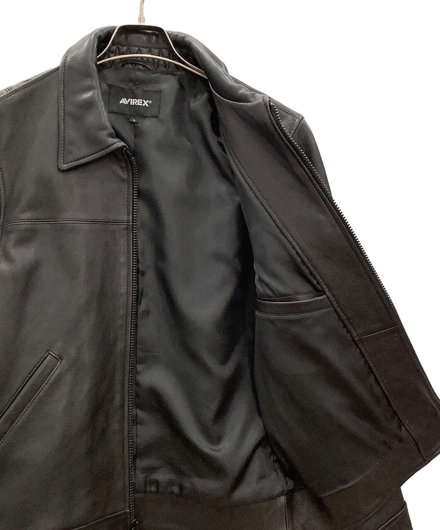 modern AVIREX ブラック レザートラッカージャケット XL 中古・古着通販】AVIREX (アヴィレックス) トラッカー レザー