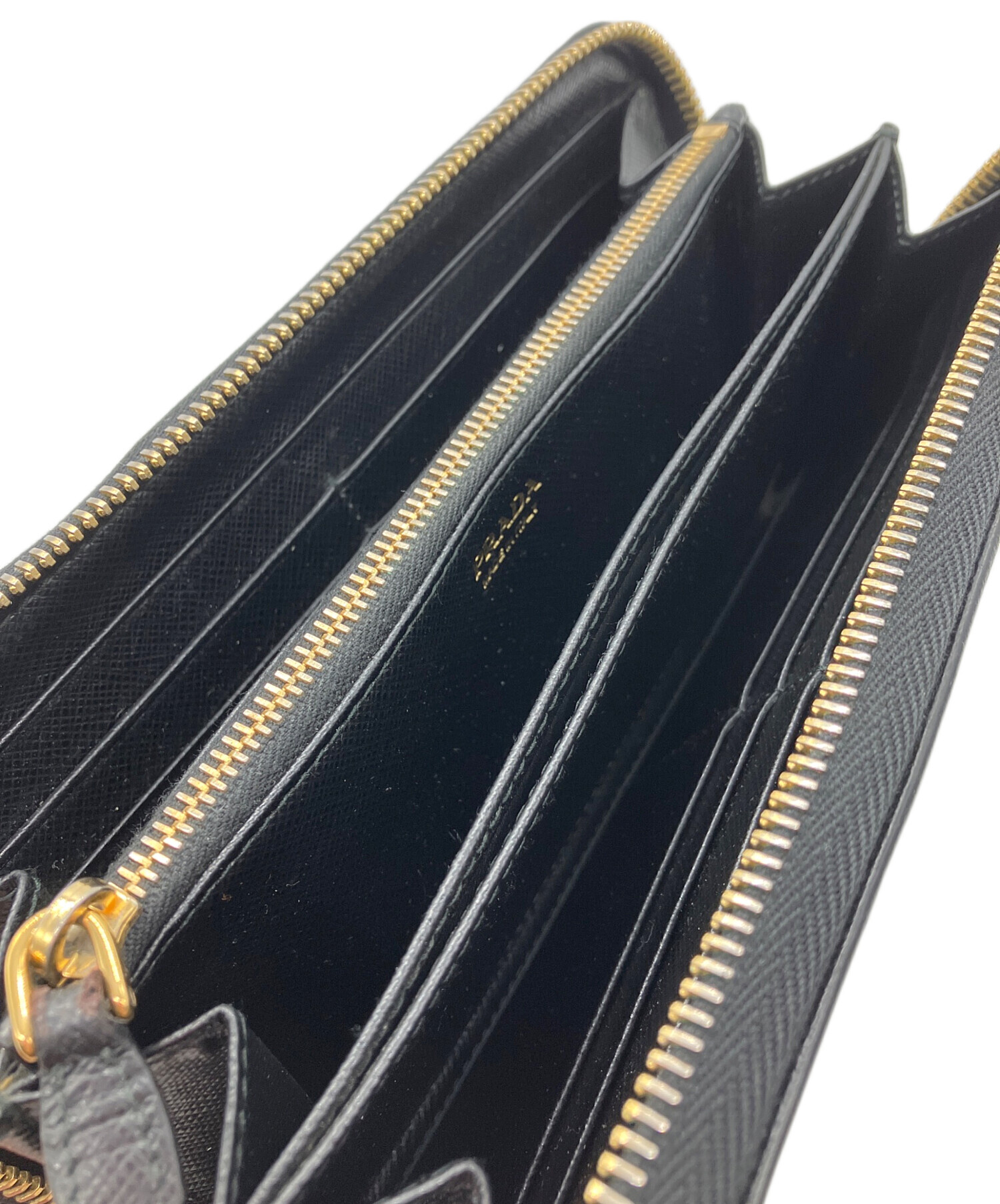 中古・古着通販】PRADA (プラダ) ラウンドファスナー長財布 PRADA