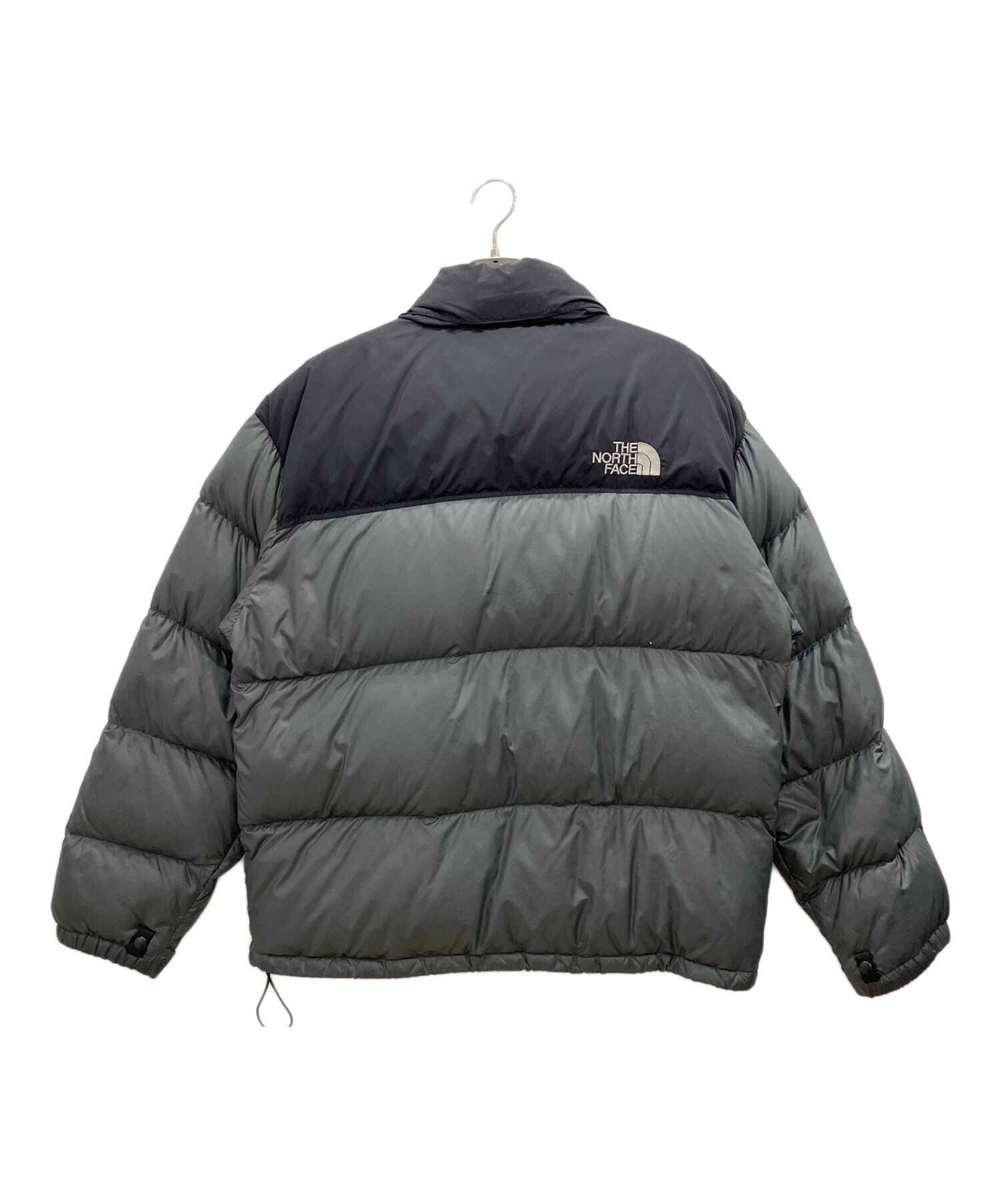 【中古】THE NORTH FACE ヌプシジャケット グレー×ブラック 中古・古着通販】THE NORTH FACE (ザ ノース フェイス) ヌプシダウン