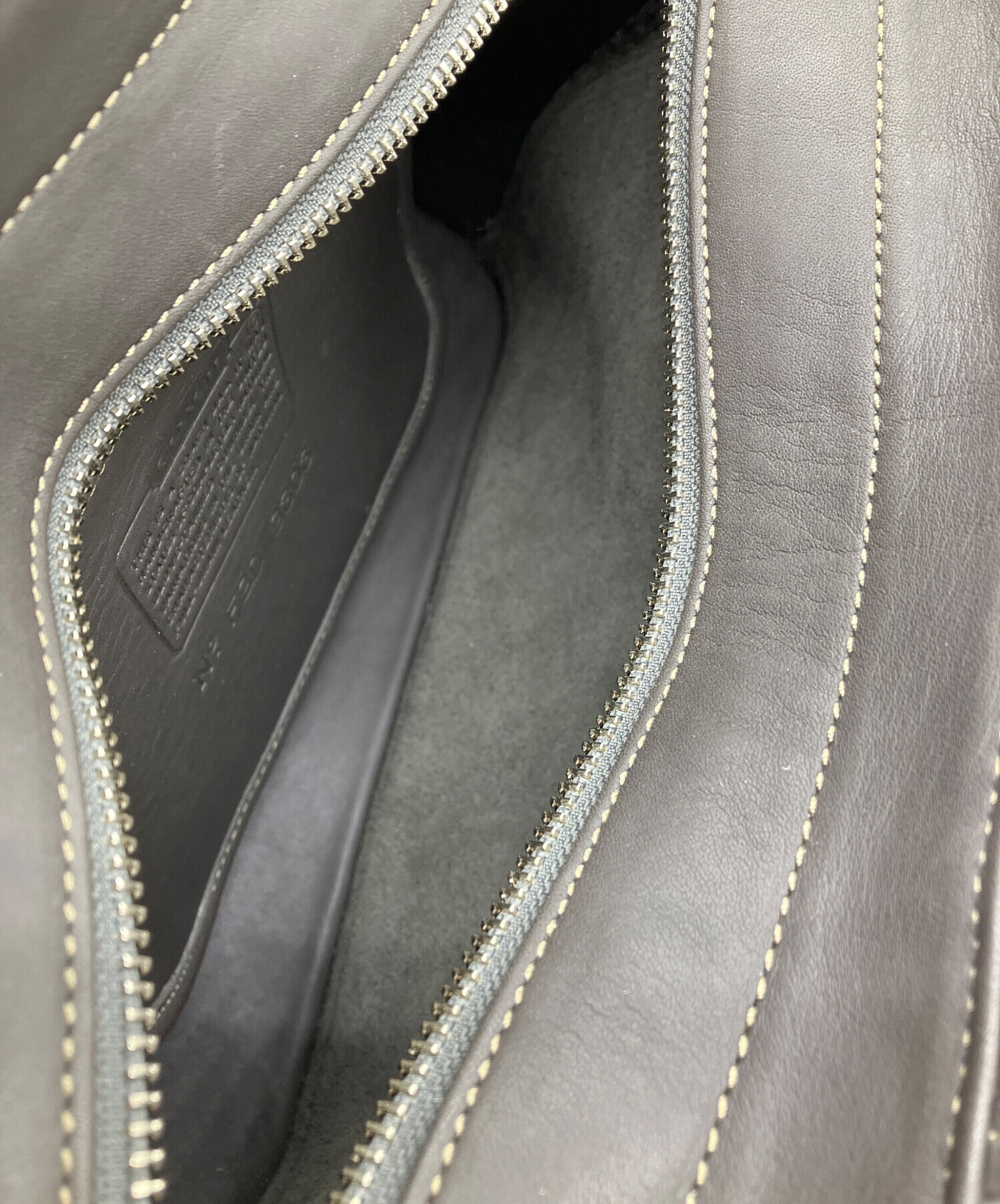 COACH グレー レザー バッグ 中古・古着通販】COACH (コーチ) バッグ グレー｜ブランド・古着通販