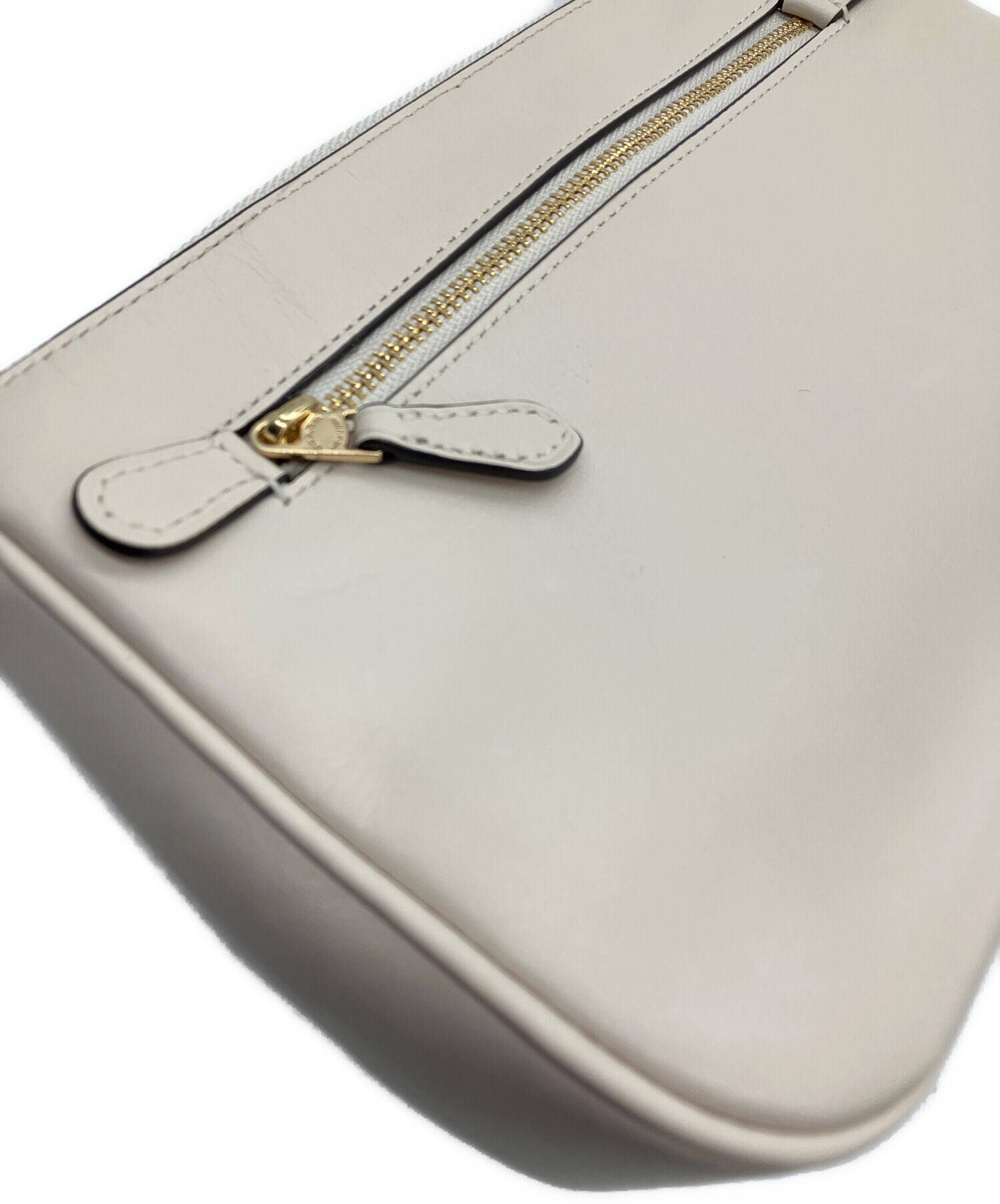 中古・古着通販】COACH (コーチ) チェーンショルダーバッグ ホワイト