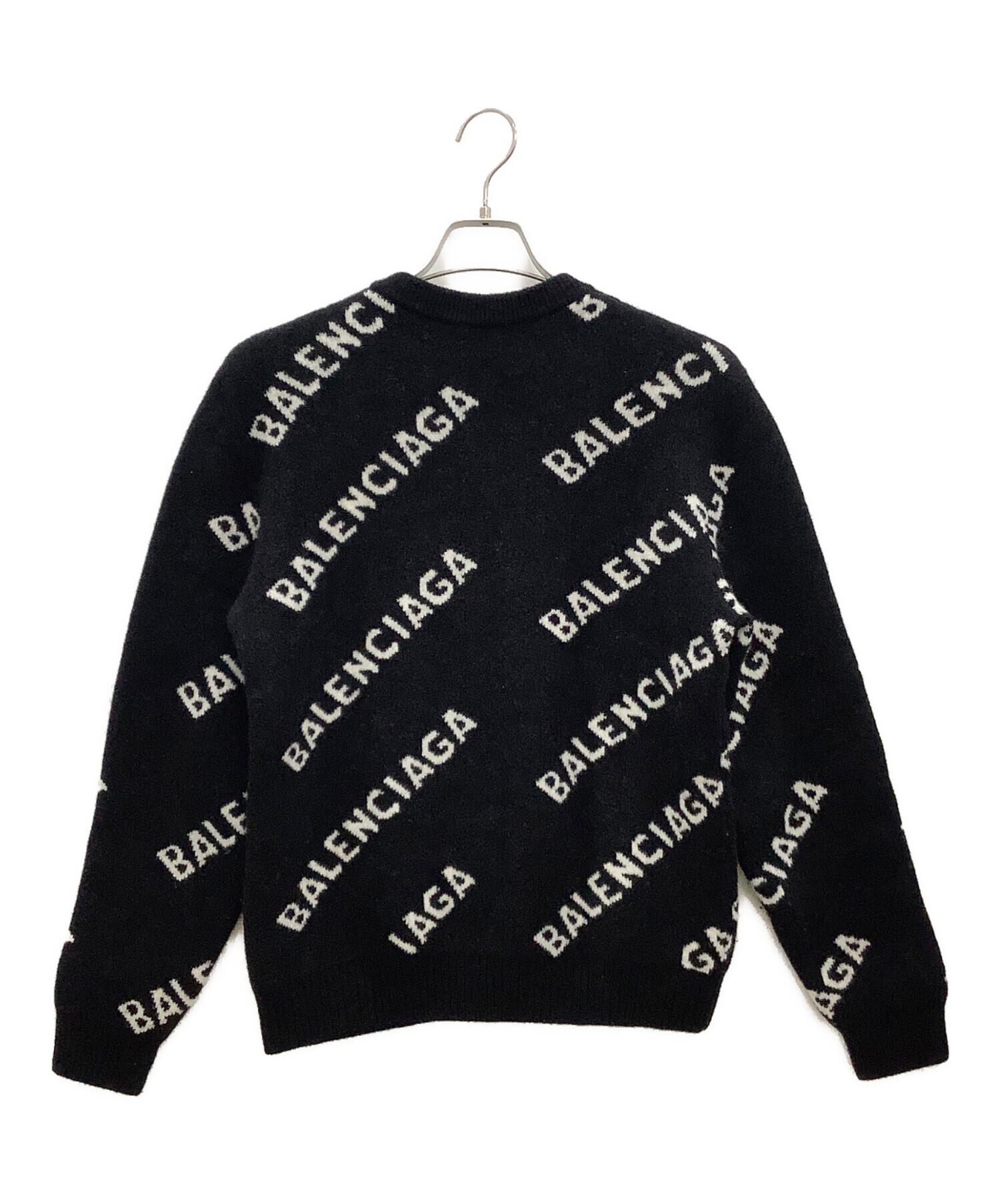 じ*ん様 BALENCIAGA UNIFIT クルーネック ニット セーター ベ 中古・古着通販】BALENCIAGA (バレンシアガ) 厚手ニット ブラック