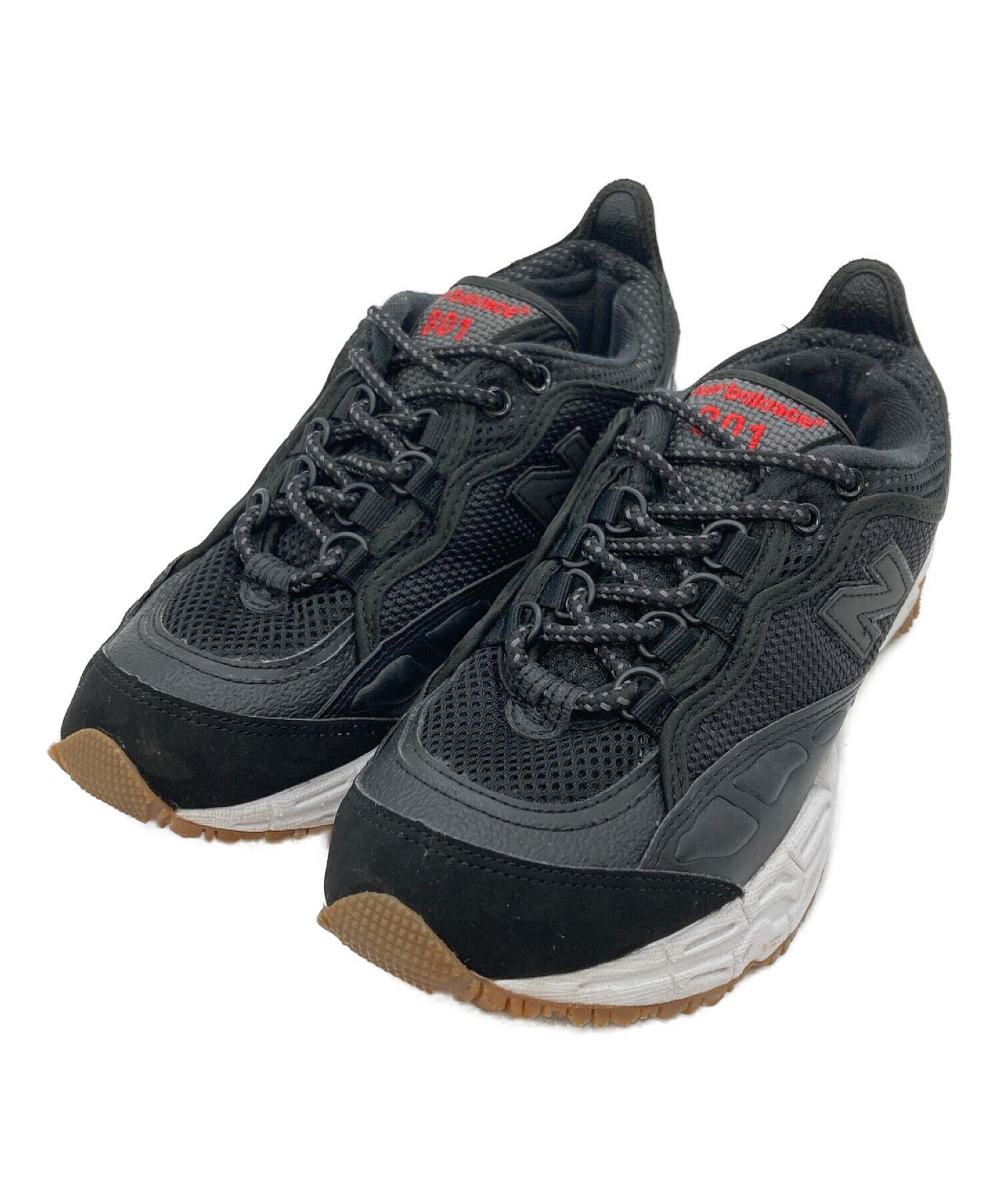 New Balance トレイルスニーカー ブラック/ホワイト New Balance