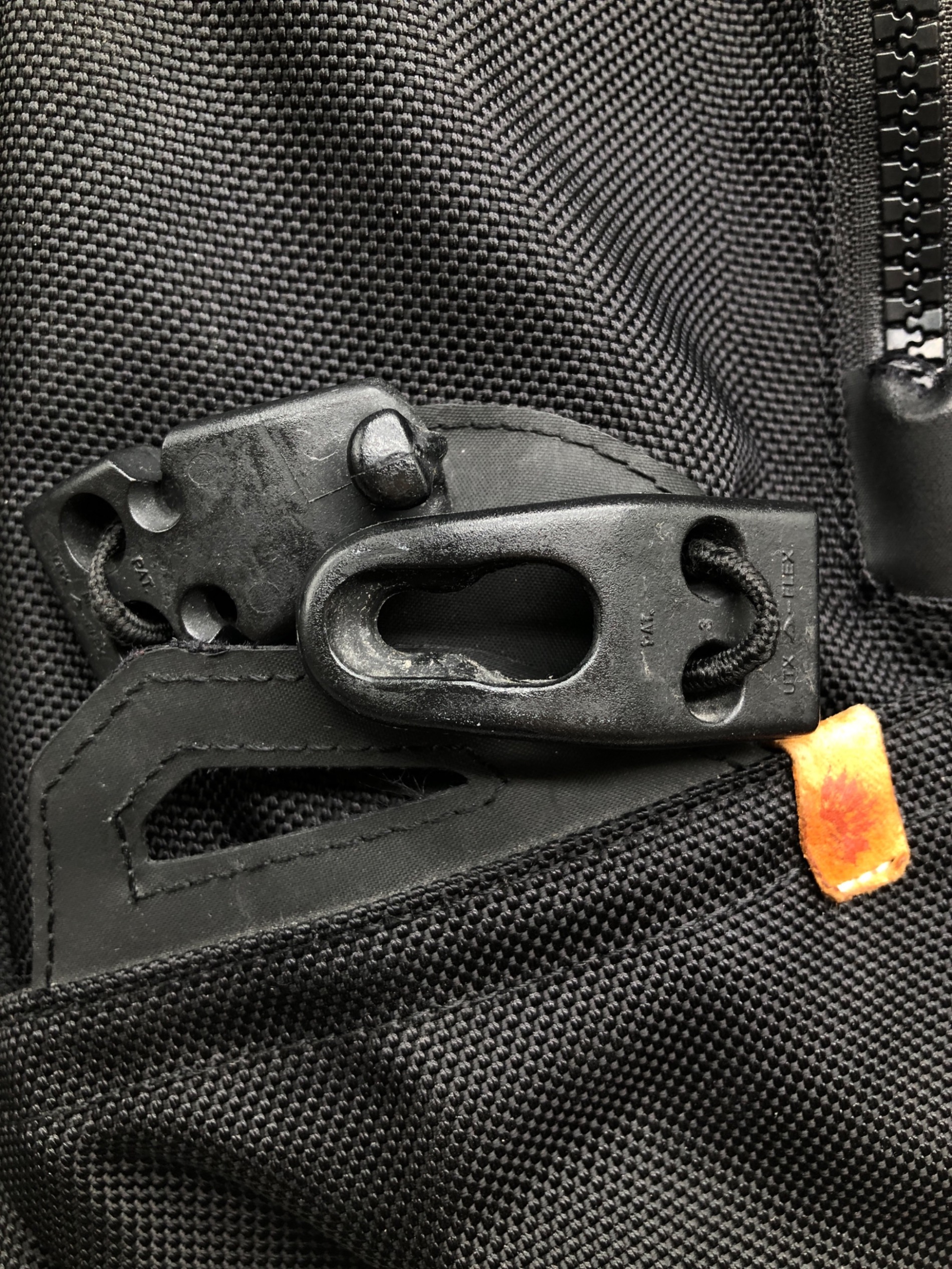 値下げ　VISVM ビズビム　コンビリュック　使用感有り格安 重厚な造り 1800 VISVIM(ビズビム) リュック(blue) | command+enter