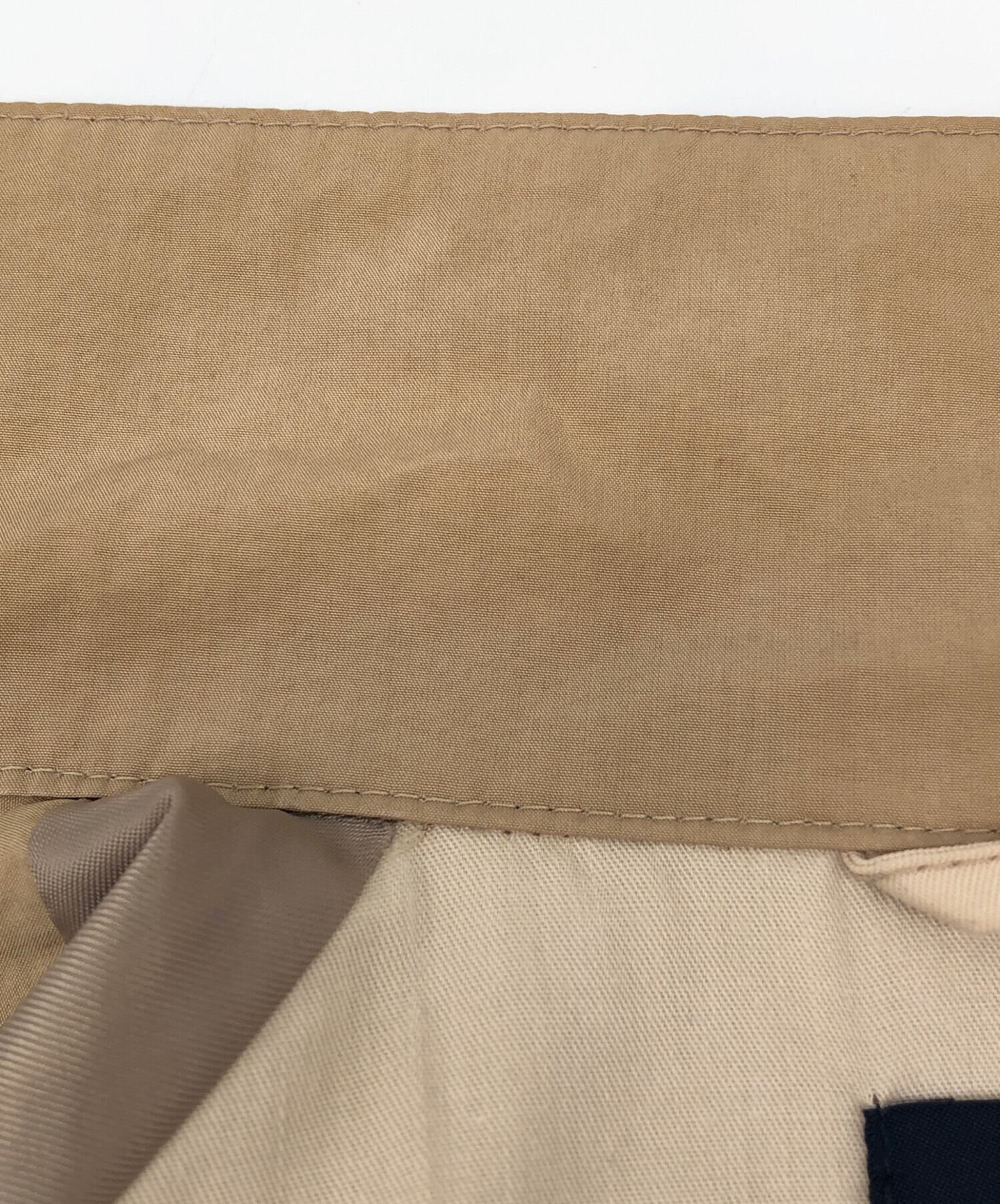 うにたろうFRED PERRY ハリントンジャケット ベージュ うにたろうFRED PERRY ハリントンジャケット ベージュ ◎周りと差を