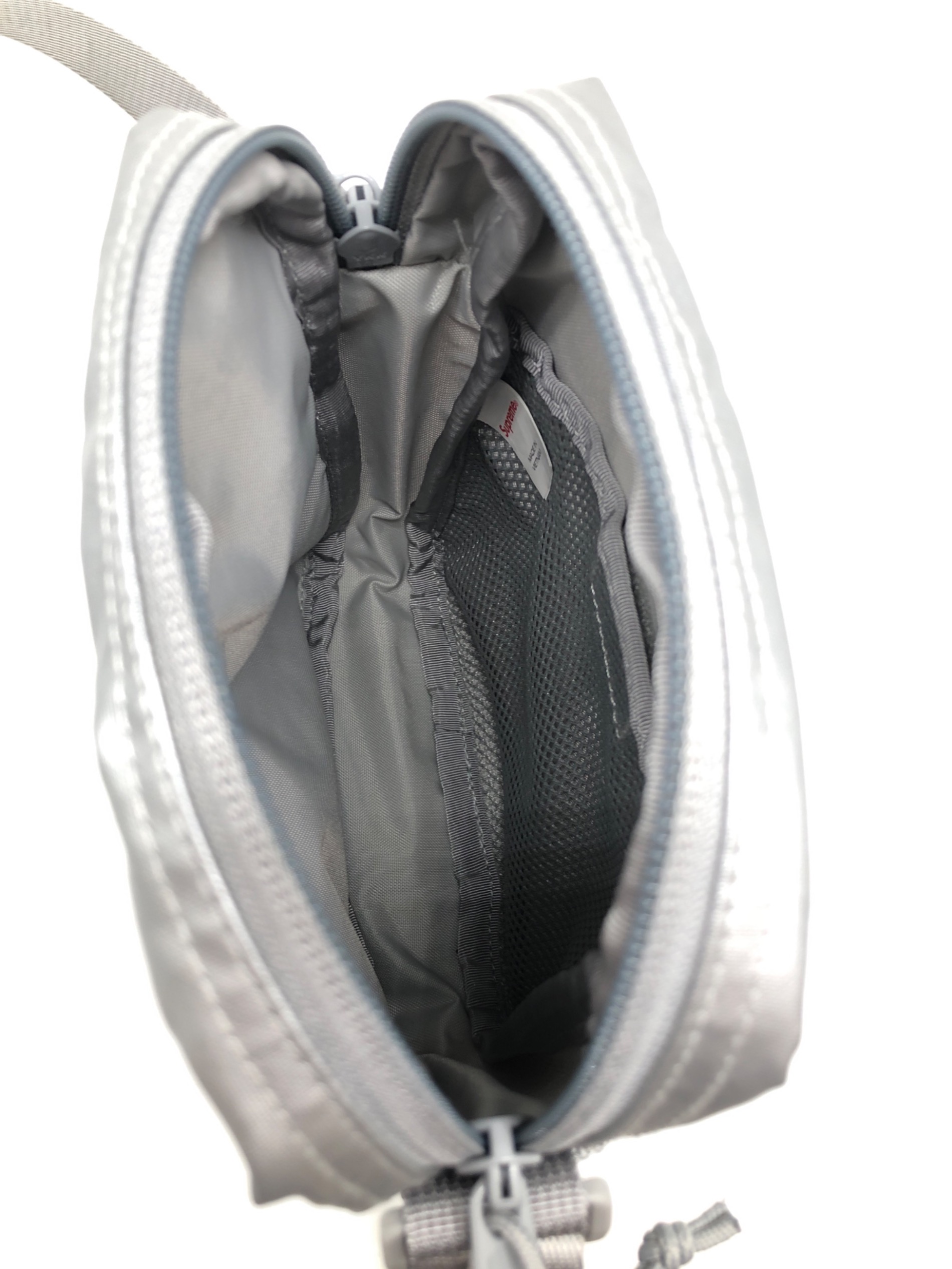 Supreme ショルダーバッグ　シルバー Buy Supreme Shoulder Bag 'Silver' - FW22B22 SILVER | GOAT