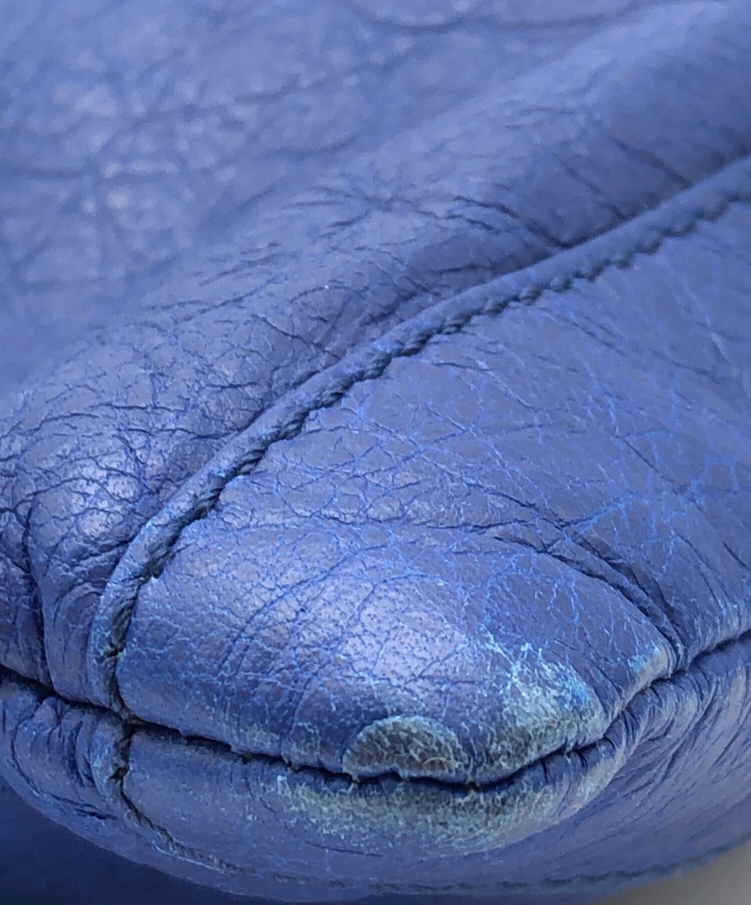 Balenciaga バレンシアガ ブルーグレー レザー クラッチバッグ 中古・古着通販】BALENCIAGA (バレンシアガ) クラッチバッグ ブルー