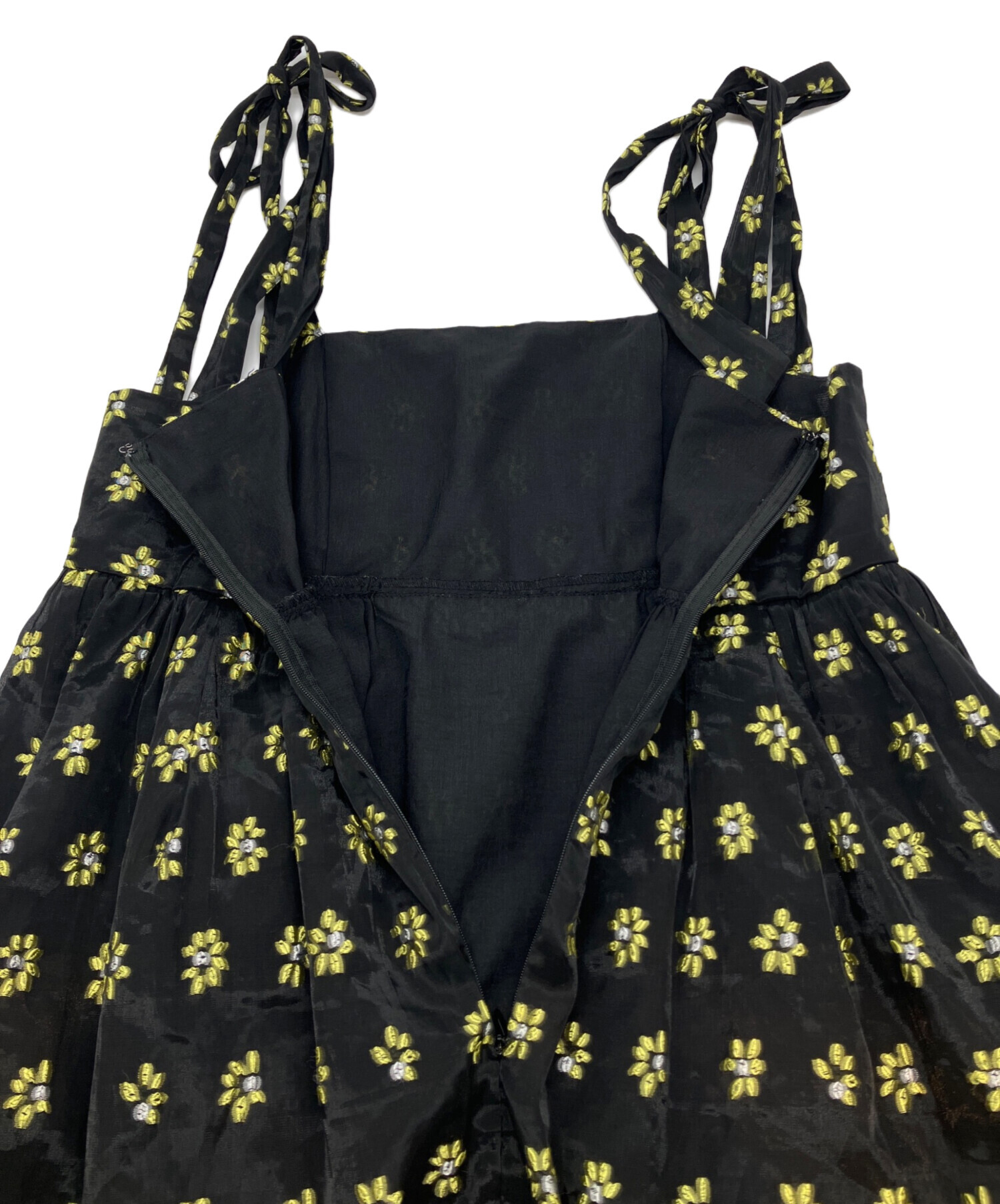中古・古着通販】Lily Brown (リリーブラウン) ショルダーリボン 