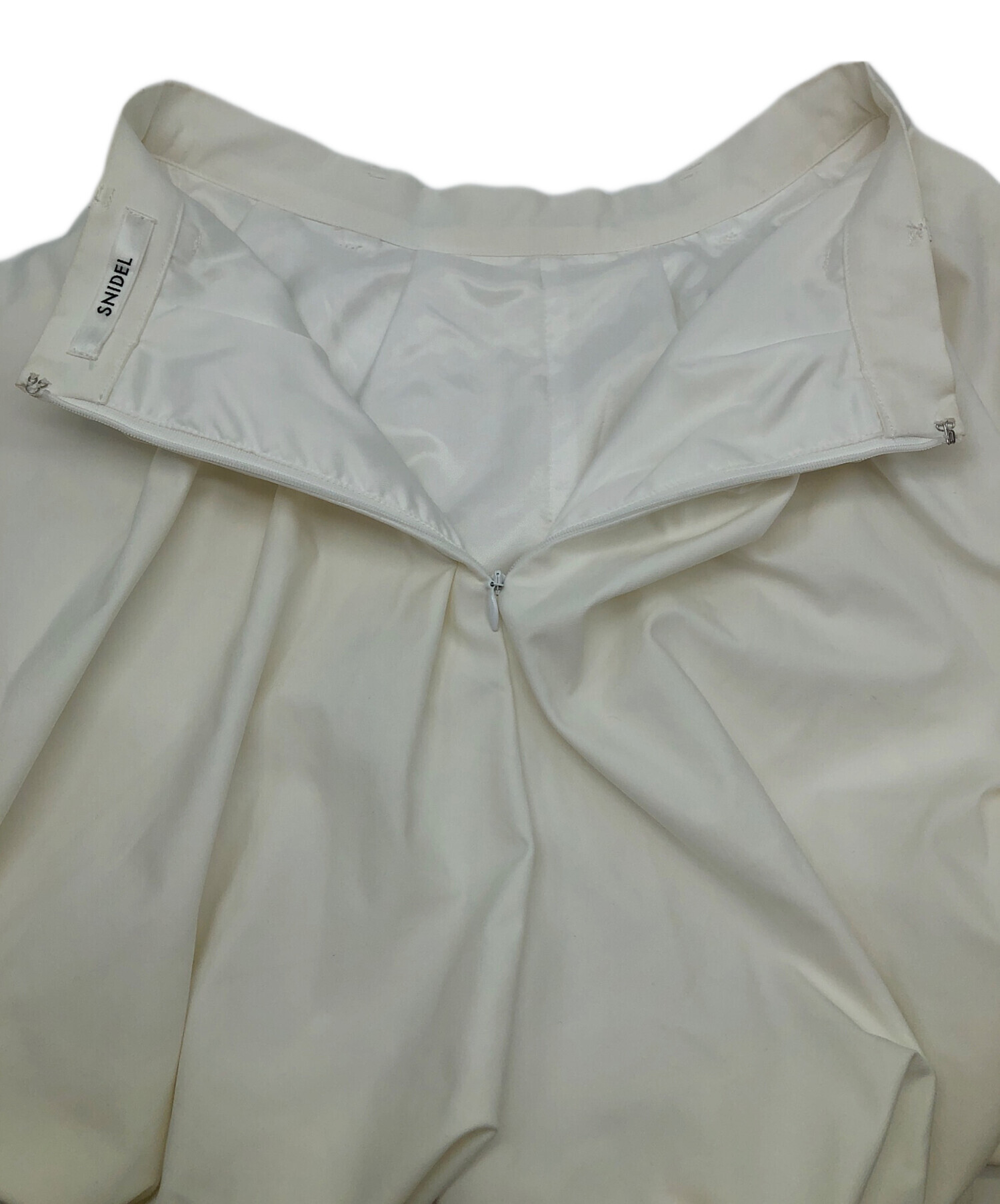 中古・古着通販】Snidel (スナイデル) バルーンミニスカート ホワイト