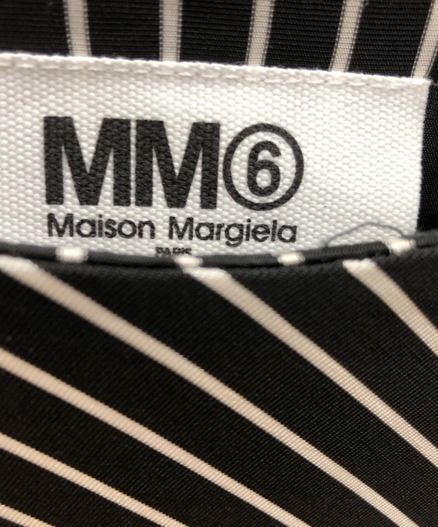 美品【メゾンマルジェラ】MM6 ストライプ ノースリーブ ブラウス XS 黒×茶 中古・古着通販】MM6 Maison Margiela (エムエムシックスメゾン