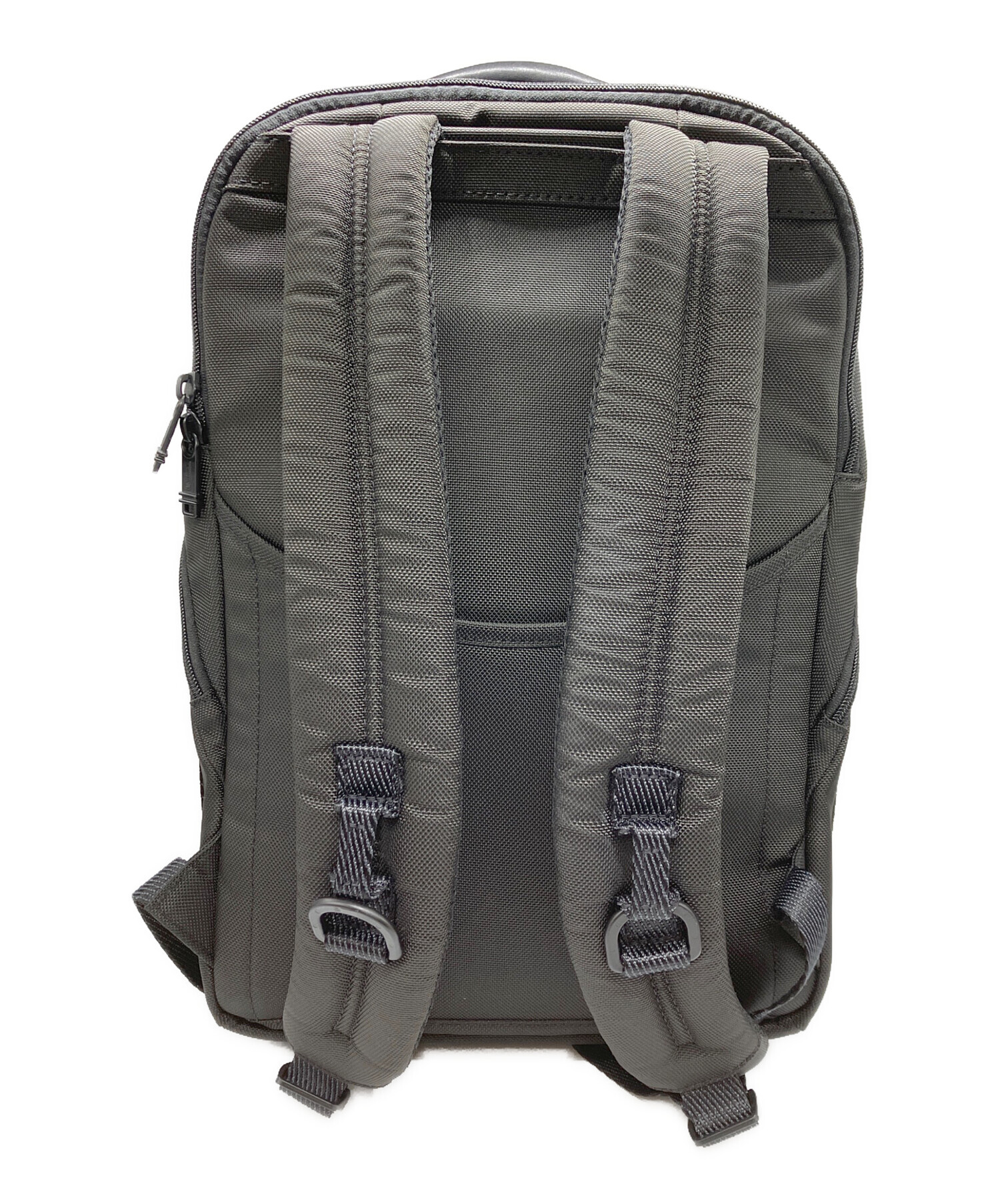 中古・古着通販】TUMI (トゥミ) リュック ブラック｜ブランド・古着 