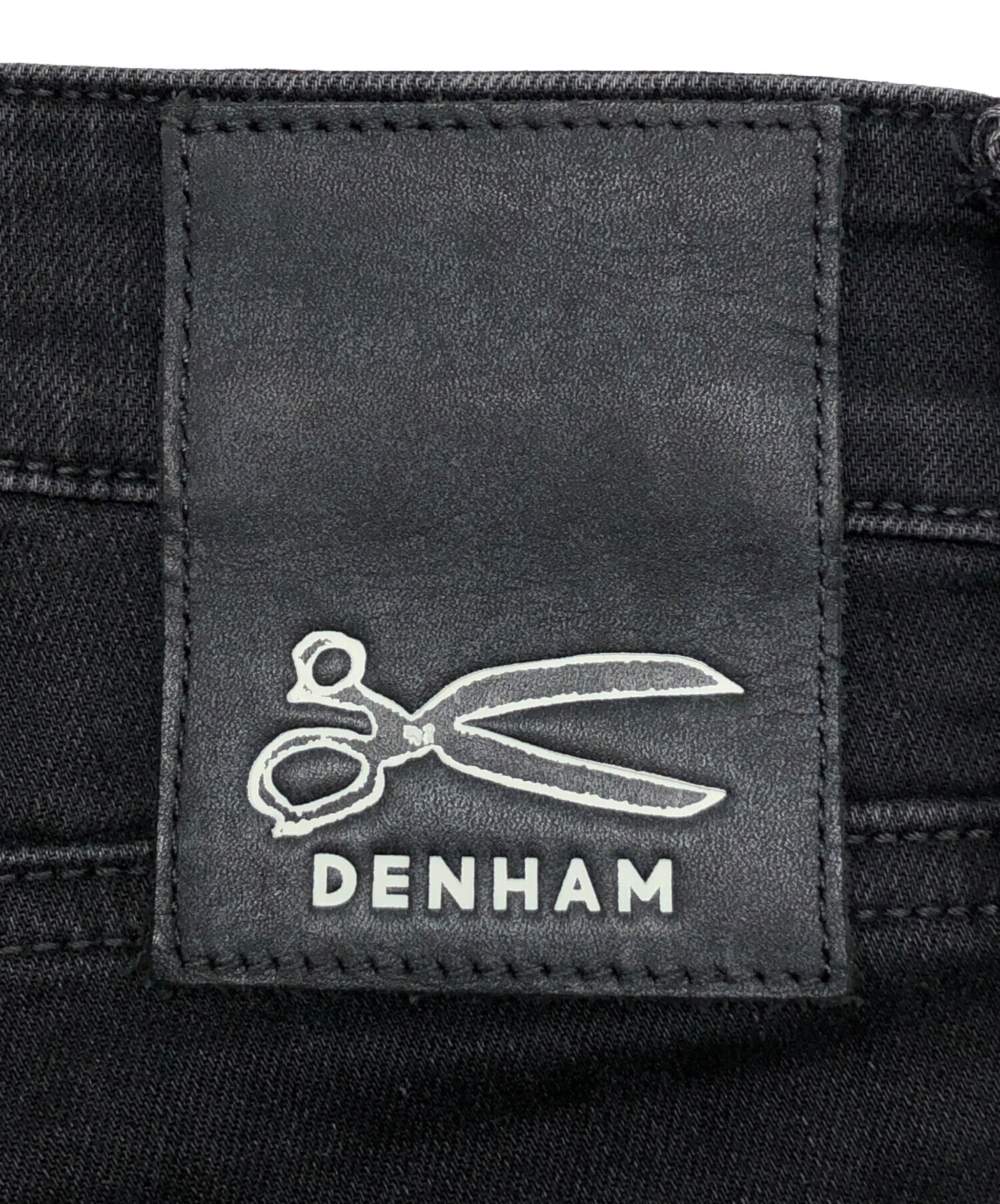 中古・古着通販】Denham (デンハム) デニムパンツ ブラック サイズ:W28