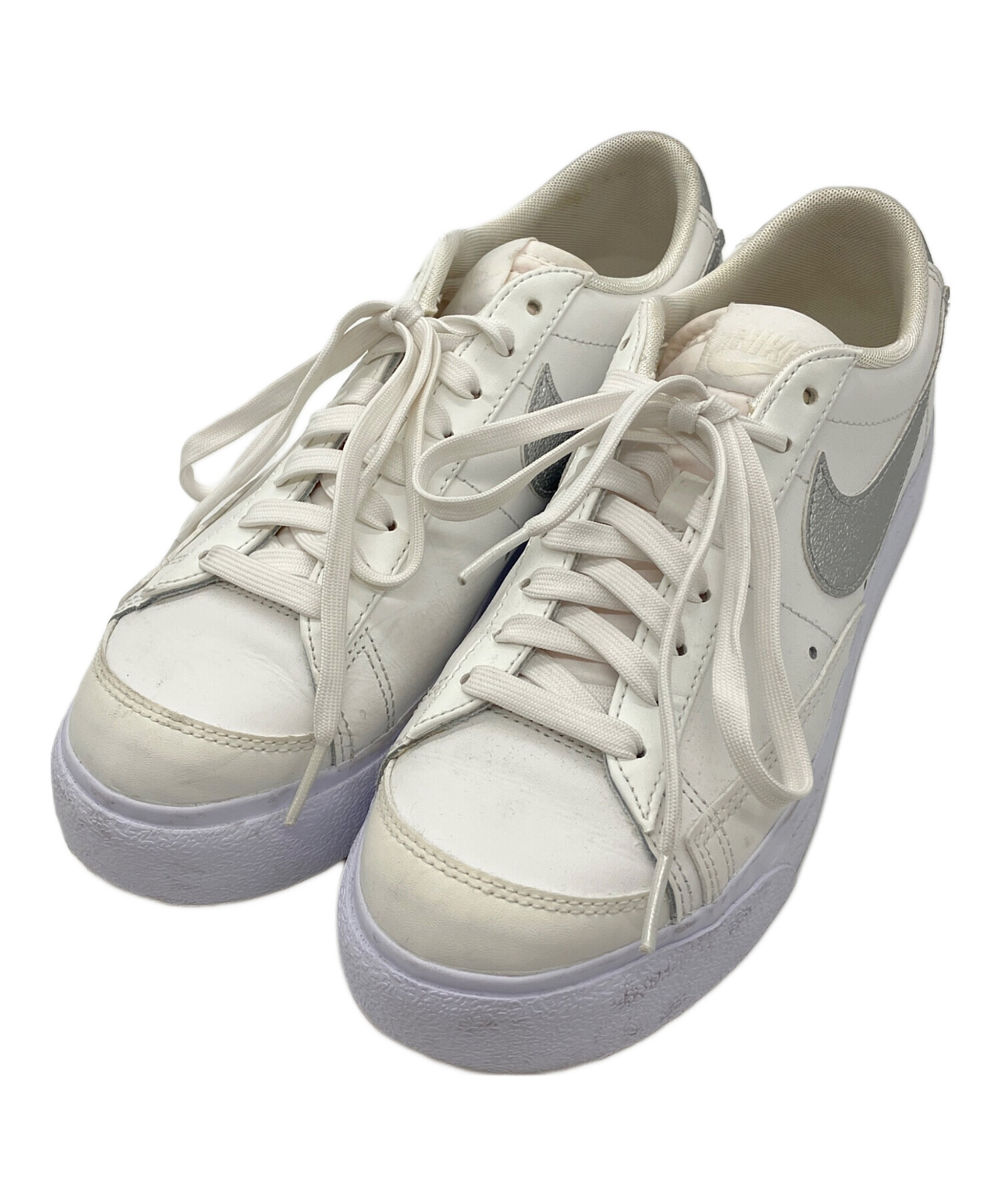中古・古着通販】NIKE (ナイキ) スニーカー BLAZER LOW PLATFORM ESS 