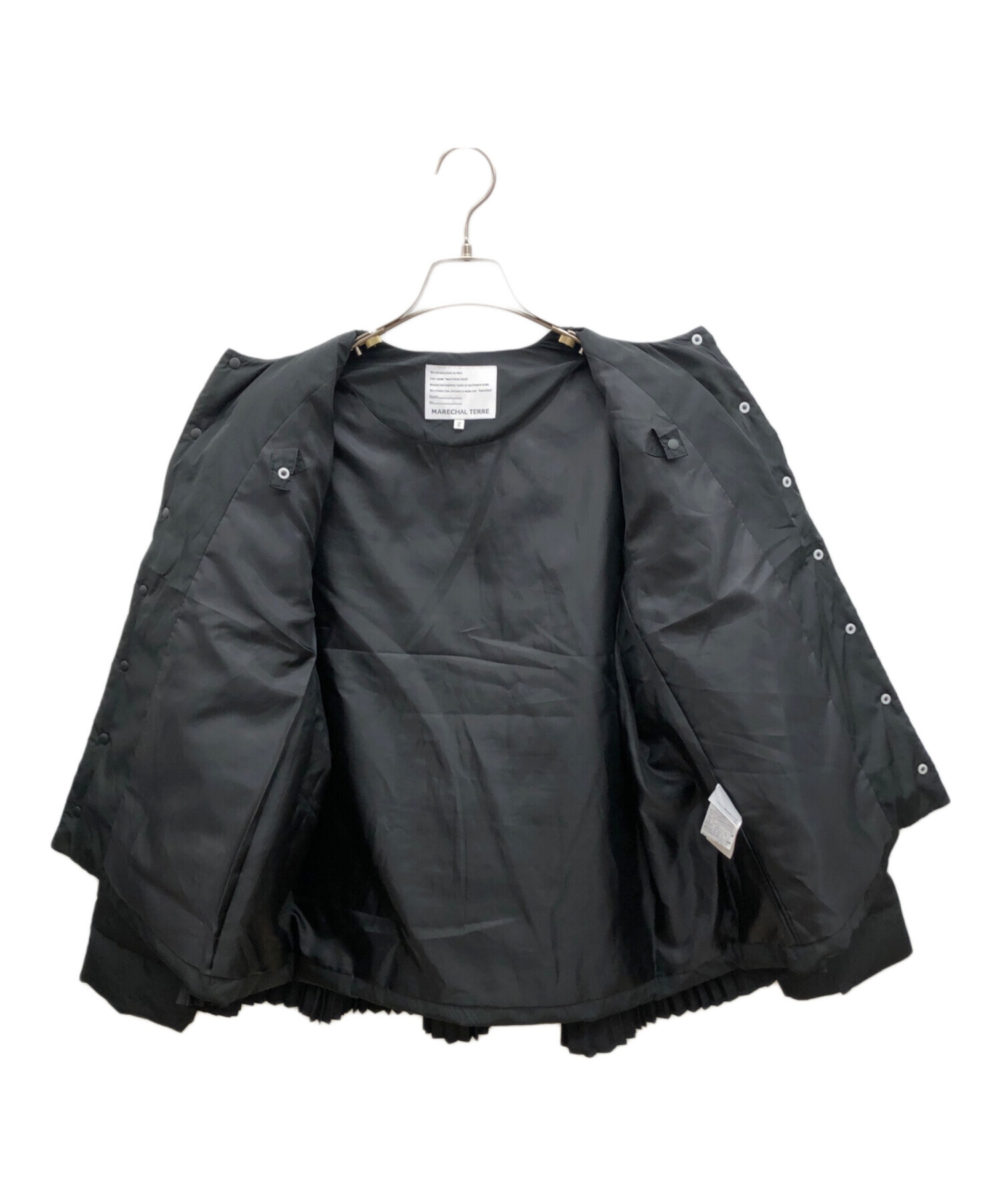 Marechal Terre ブラック ダウンジャケット サイズ2 中古・古着通販】MARECHAL TERRE (マルシャルテル) ノーカラーダウン