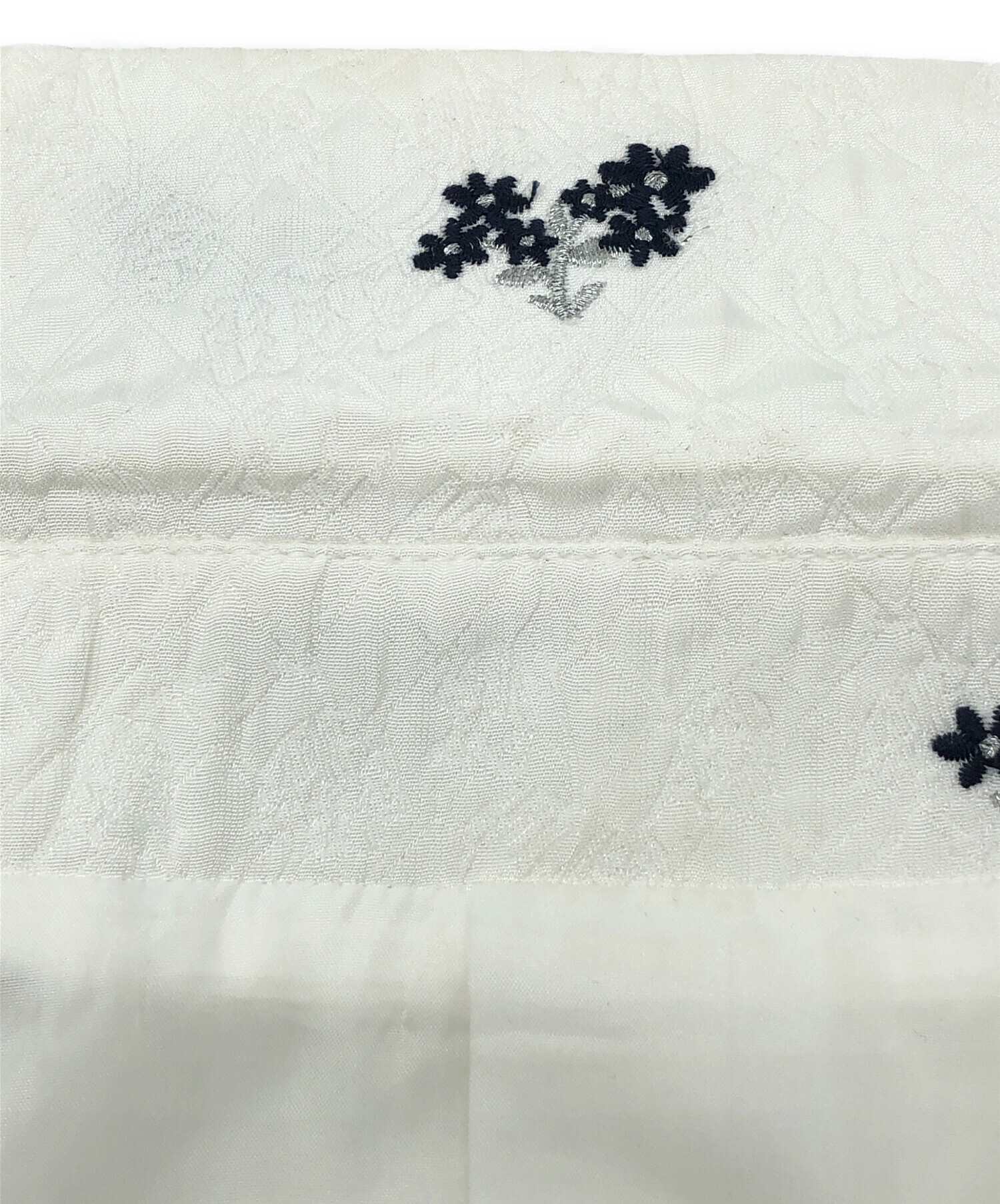 中古・古着通販】Bibiy. (ビビィ) テーラードジャケット ホワイト