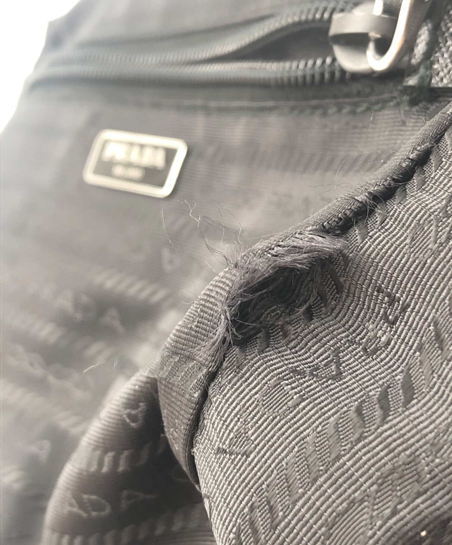 中古・古着通販】PRADA (プラダ) ナイロンポーチ ブラック｜ブランド