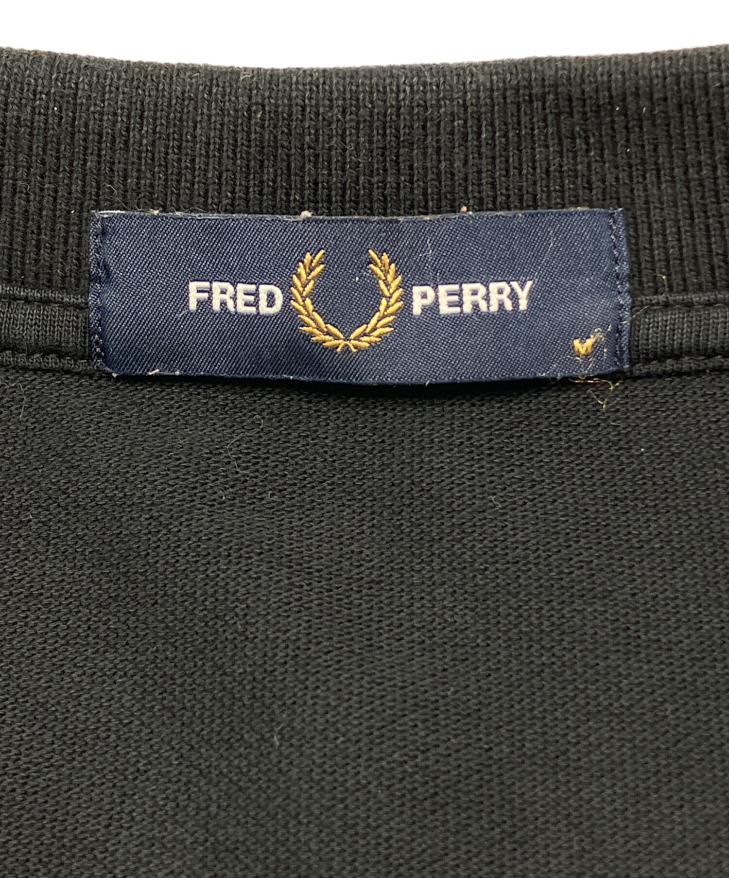 中古・古着通販】FRED PERRY (フレッドペリー) ポロシャツ ブラック 中古・古着通販】FRED PERRY (フレッドペリー) ポロシャツ ブラック