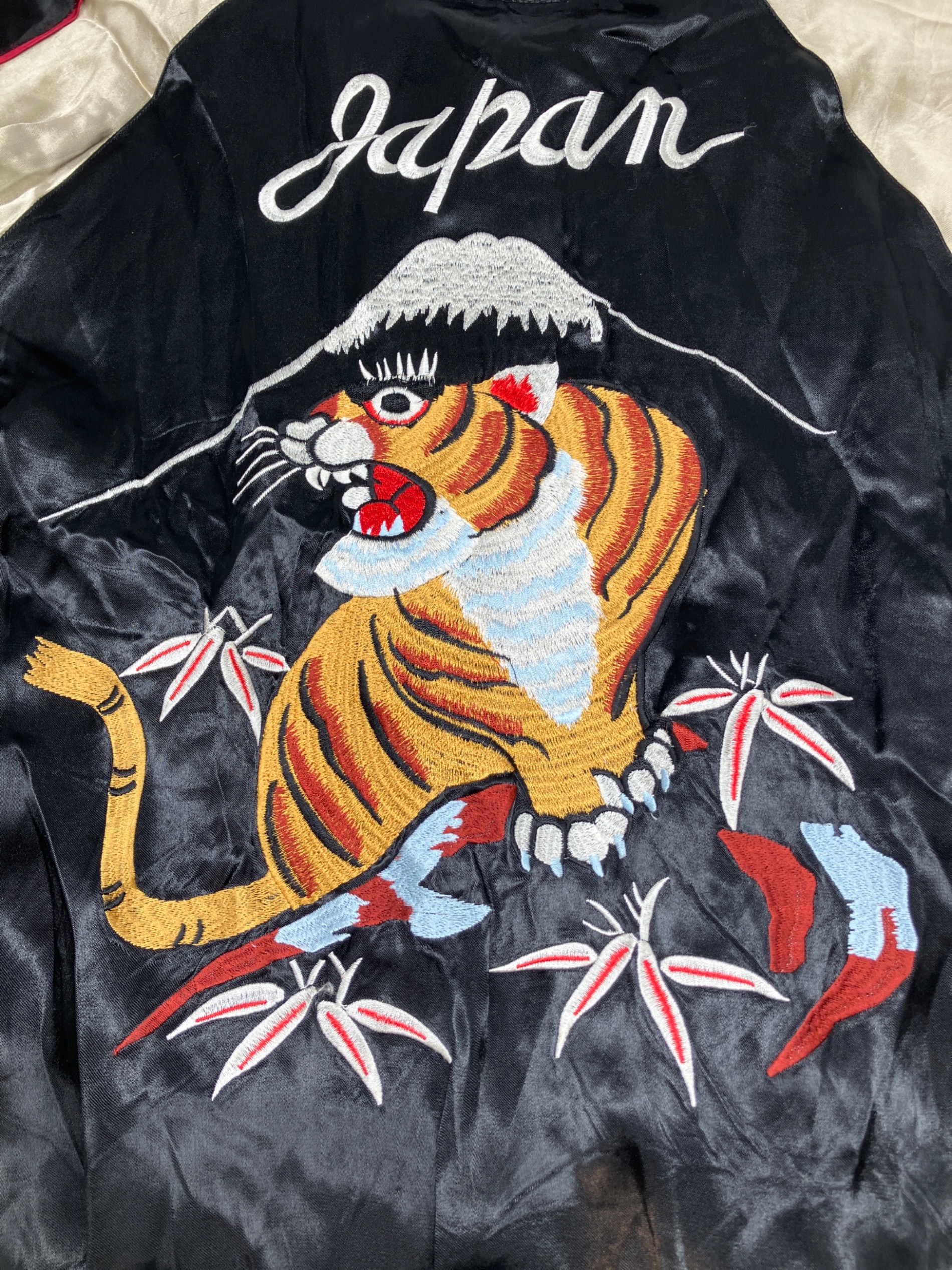 中古・古着通販】花旅楽団 (ハナタビガクダン) リバーシブルスカジャン