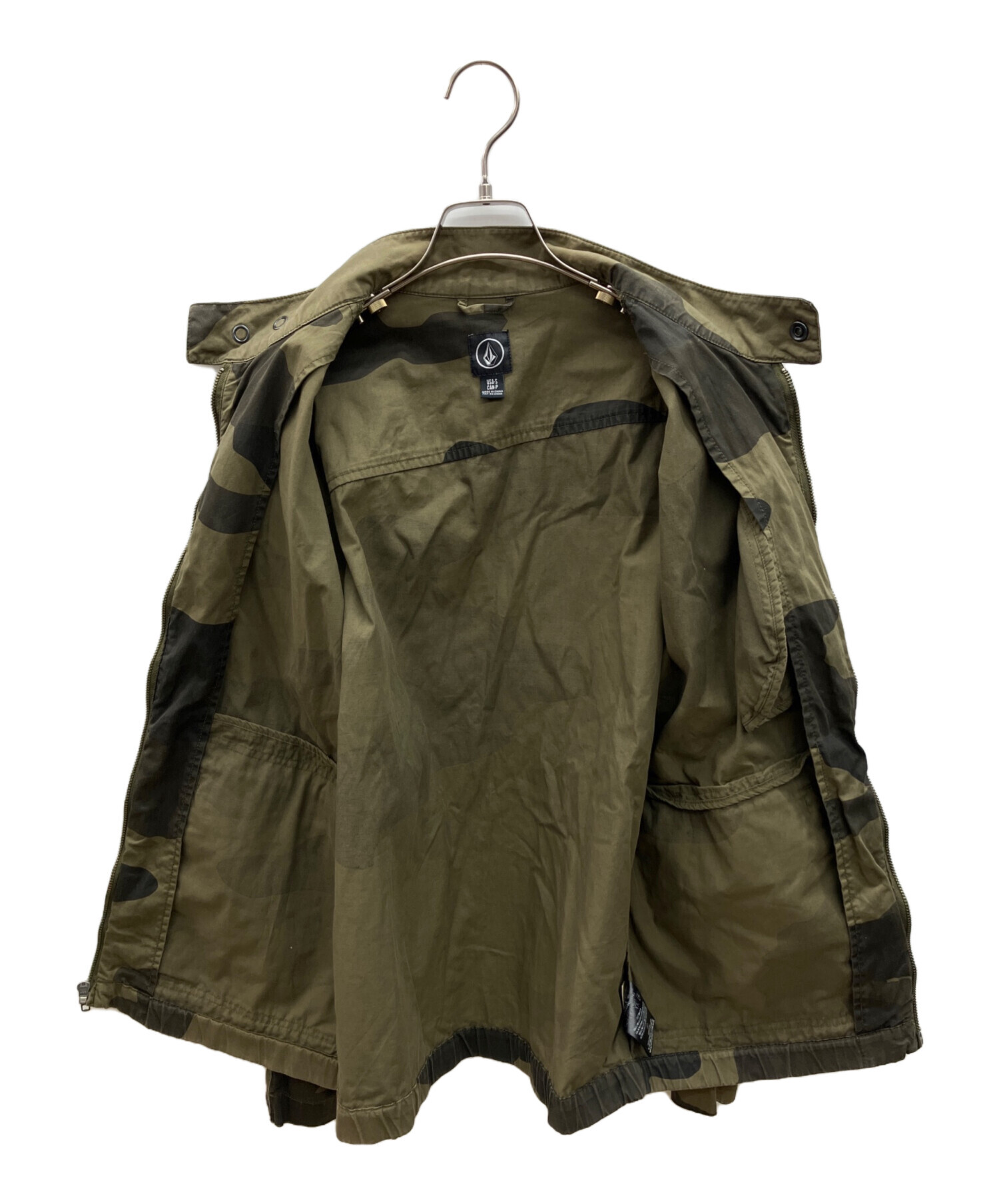 中古・古着通販】VOLCOM (ボルコム) ミリタリージャケット 古着 カーキ 