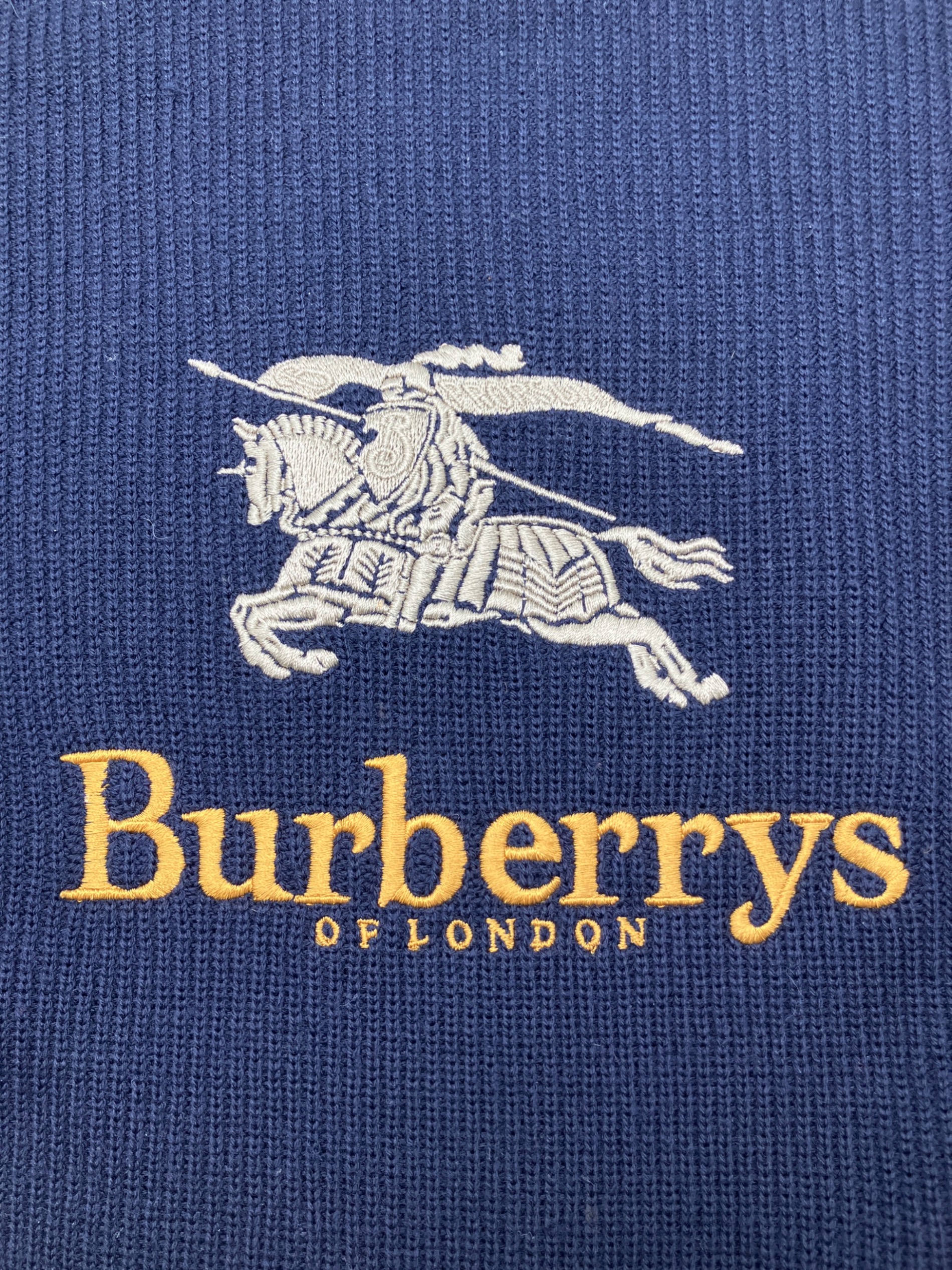 中古・古着通販】Burberry's (バーバリー) 90sロゴ刺繍ニット 白タグ